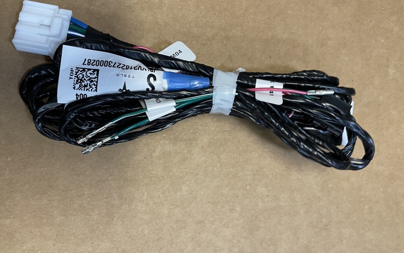 NEW OEM 12-15 TESLA MODEL S WIRE HARNESS TPMS ADAPTER 1056262-00-B NEW OEM 12-15 TESLA MODEL S WIRE HARNESS TPMS ADAPTER 1056262-00-B