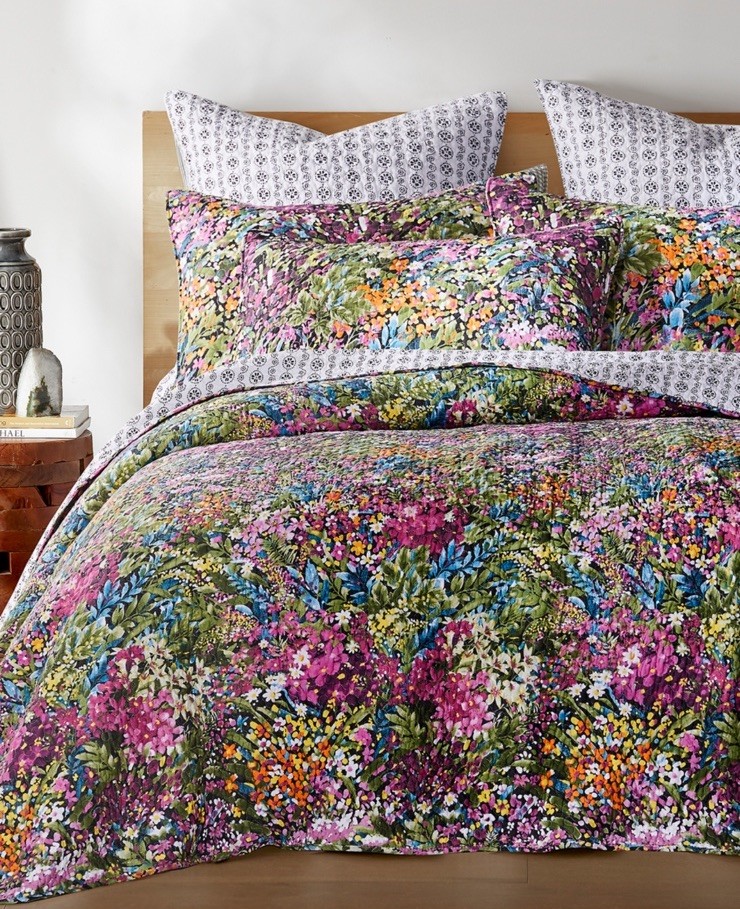 Levtex Home Basel Quilt Set ( 1 Quilt 2 Shams) - King