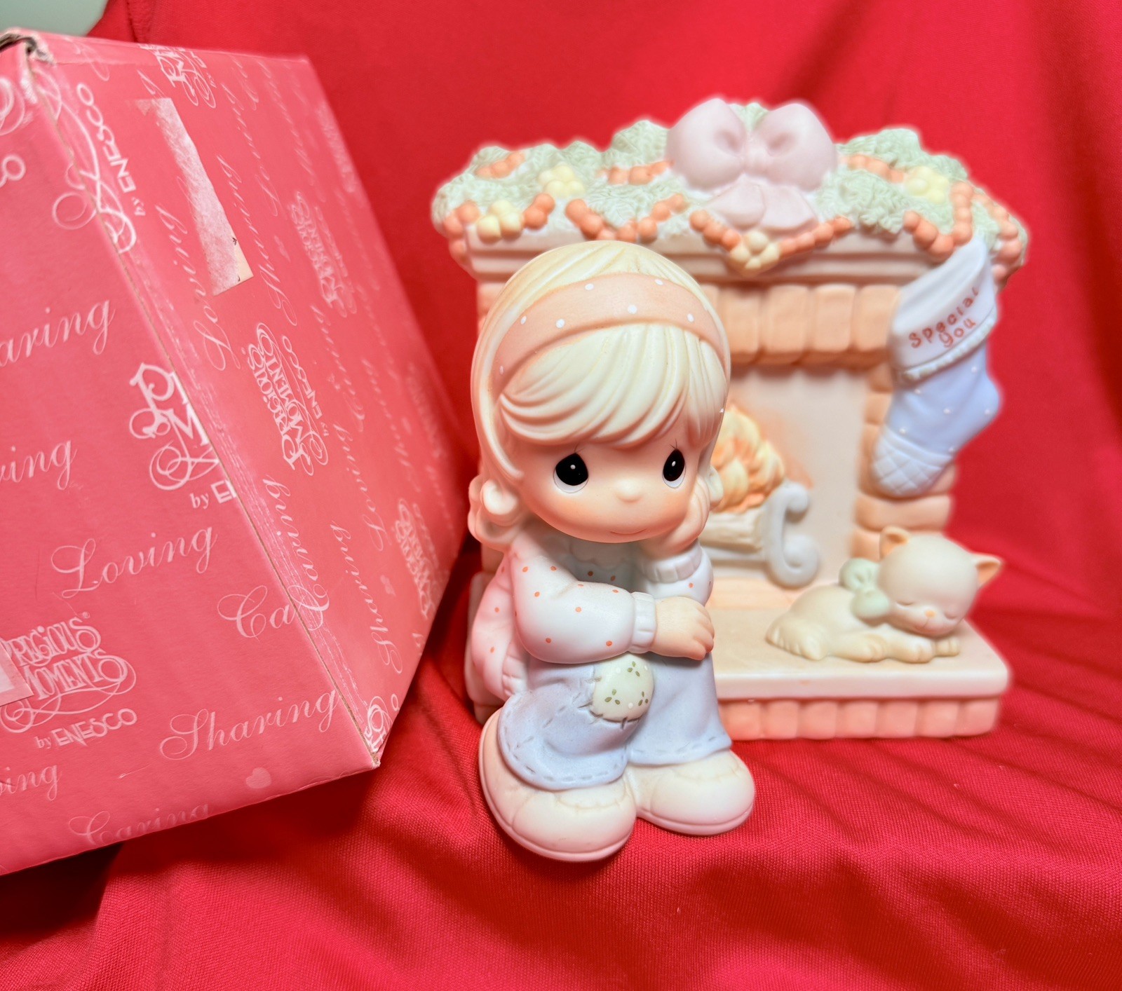 Precious Moments Thoughts Of You Are So Hearth Warming Figurine 2005 w/Box cat Precious Moments Thoughts Of You Are So Hearth Warming Figurine 2005 w/Box cat