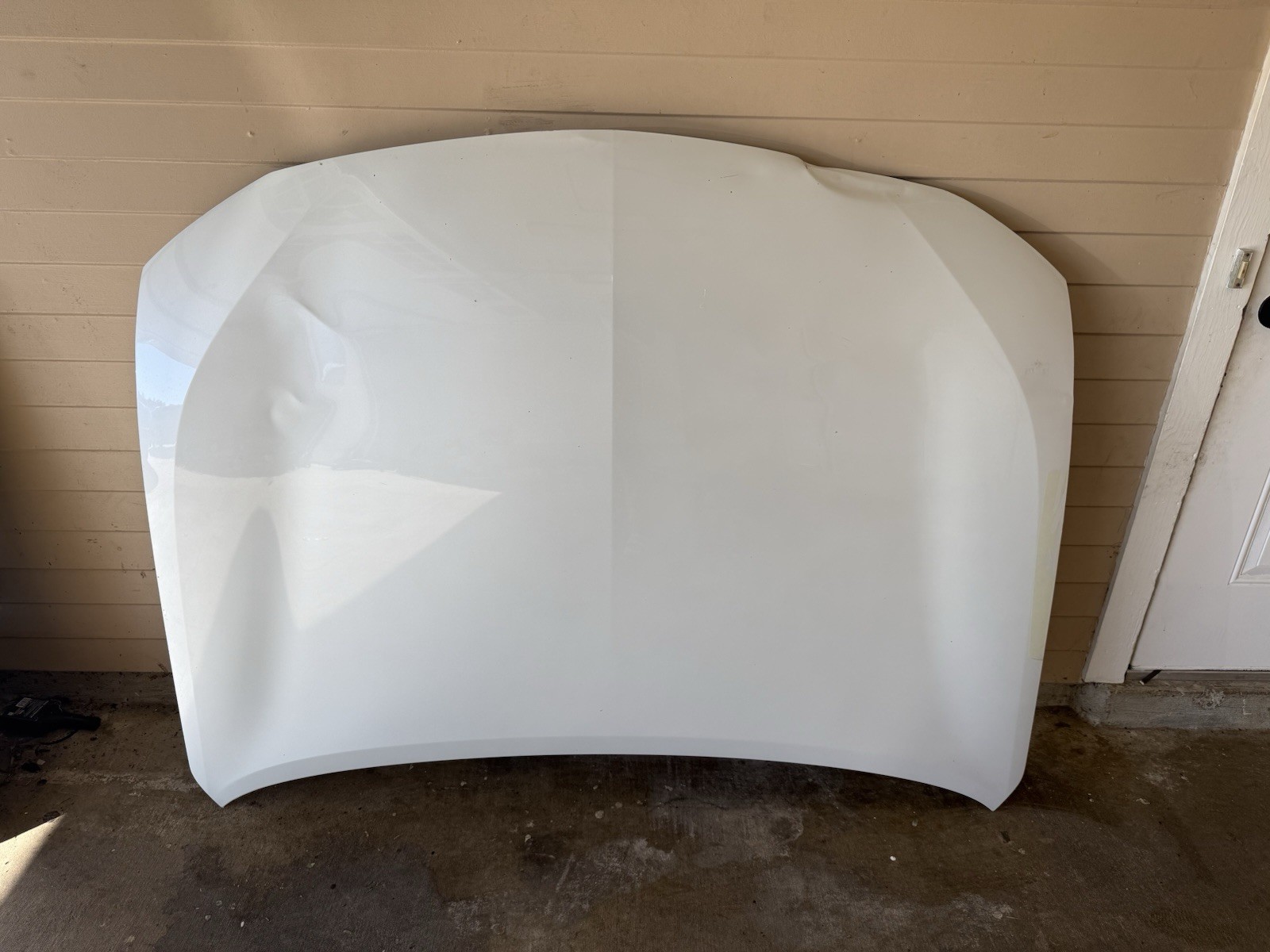 2025 Infiniti QX80 Hood Bonnet (Radiant White Pearl White) *DAMAGED 2025 Infiniti QX80 Hood Bonnet (Radiant White Pearl White) *DAMAGED