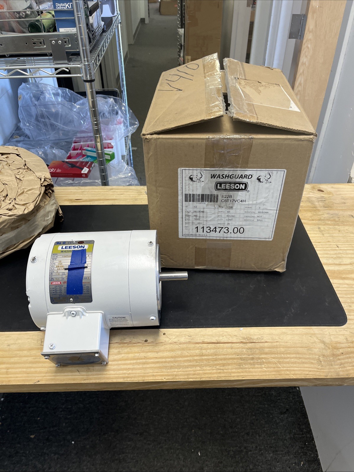 Leeson Washguard 1/2 HP Electric Motor 113473.00 Model C6T17VC4H New Surplus Leeson Washguard 1/2 HP Electric Motor 113473.00 Model C6T17VC4H New Surplus