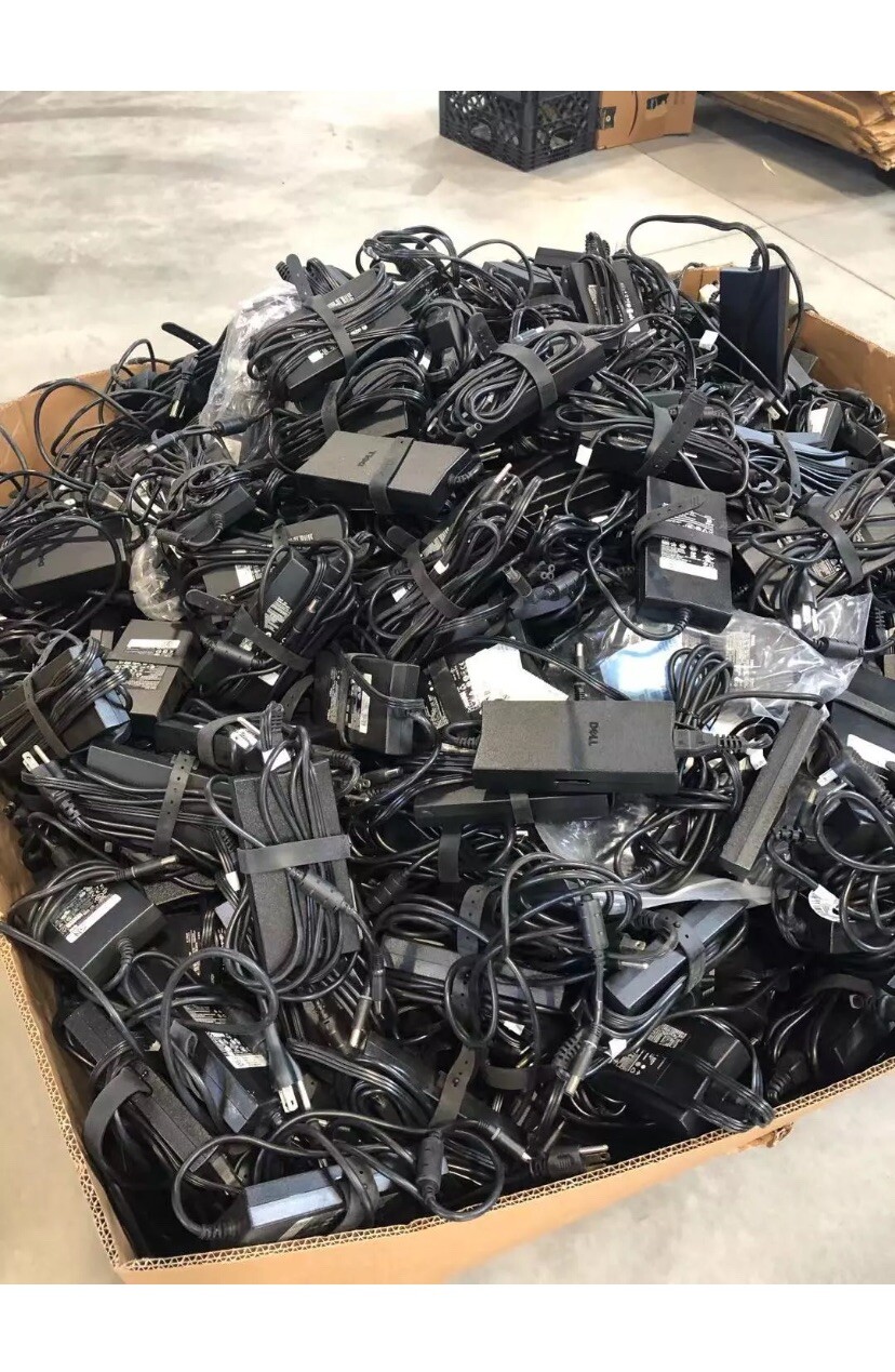 Lot of 50 Genuine Dell 19.5V 6.7A 130W DA130PE1 PA-4E Power Adapter With Cord Lot of 50 Genuine Dell 19.5V 6.7A 130W DA130PE1 PA-4E Power Adapter With Cord