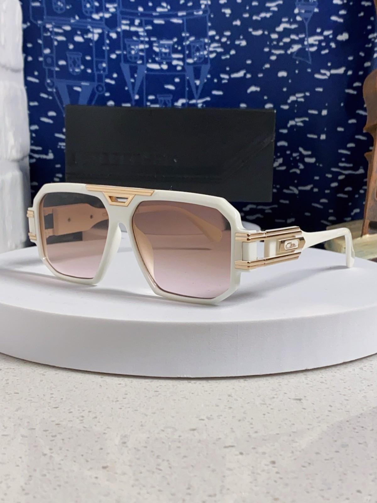 CAZAL Retro-Punk Square Oversized Double-Bridge Sunglasses (Unisex) CAZAL Retro-Punk Square Oversized Double-Bridge Sunglasses (Unisex)