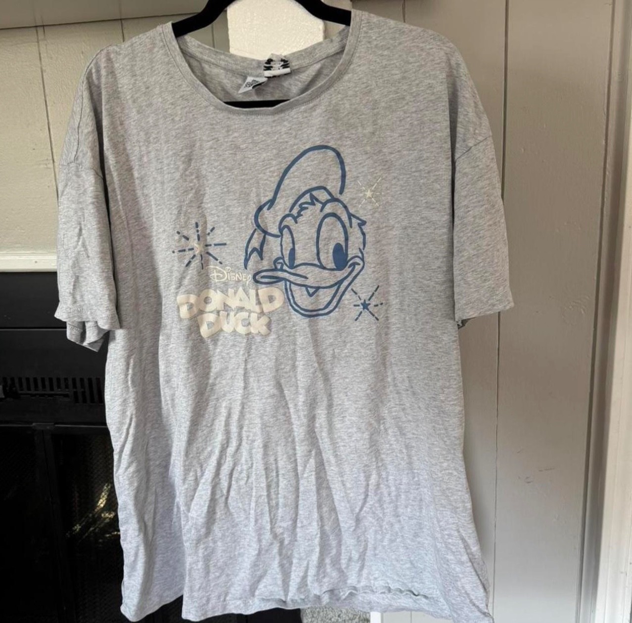vintage grey Disney Donald Duck graphic t-shirt size large vintage grey Disney Donald Duck graphic t-shirt size large