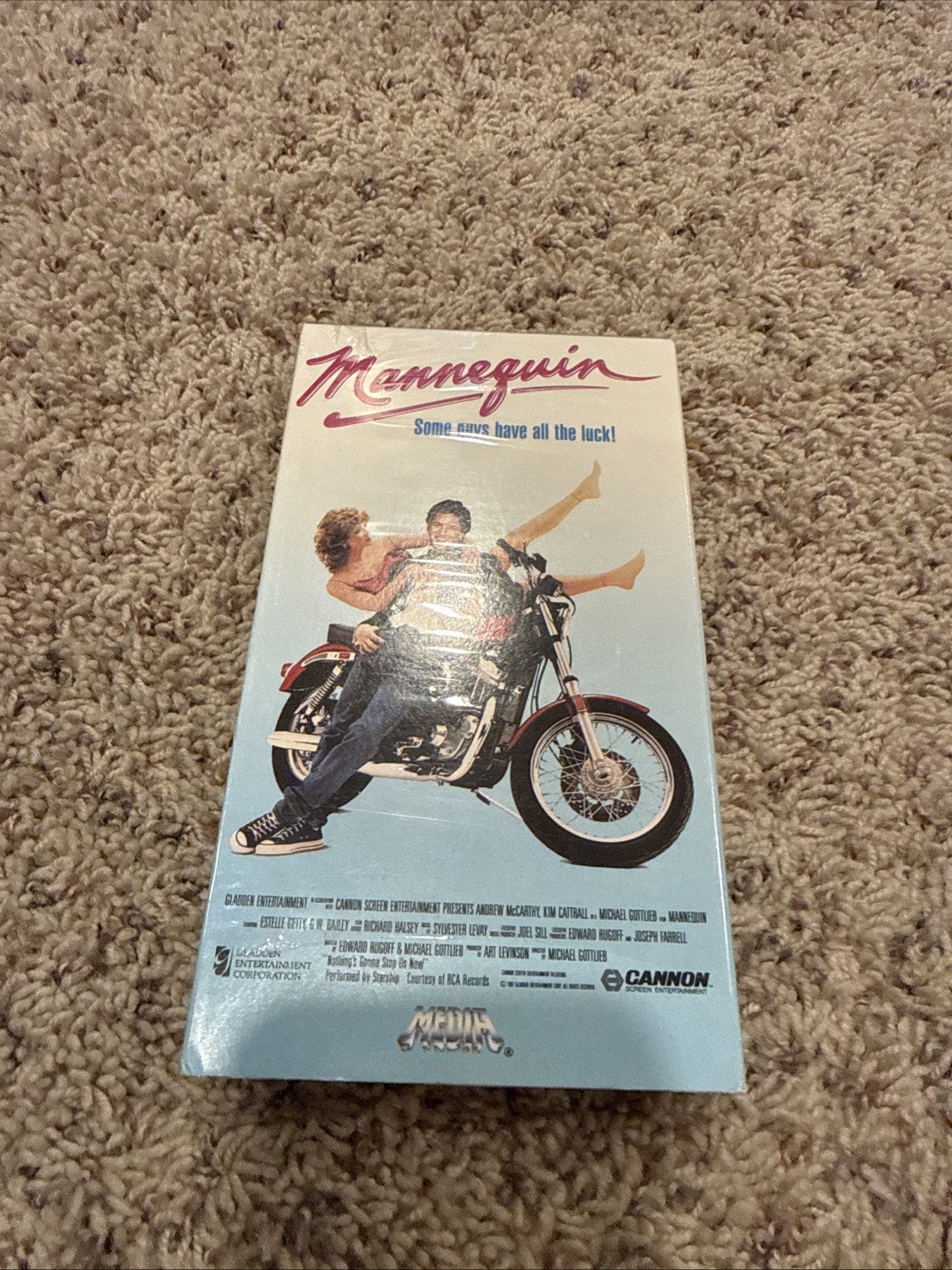MANNEQUIN (VHS, 1987) ~RARE Media release~ Andrew McCarthy, Kim Cattrall ICONIC MANNEQUIN (VHS, 1987) ~RARE Media release~ Andrew McCarthy, Kim Cattrall ICONIC