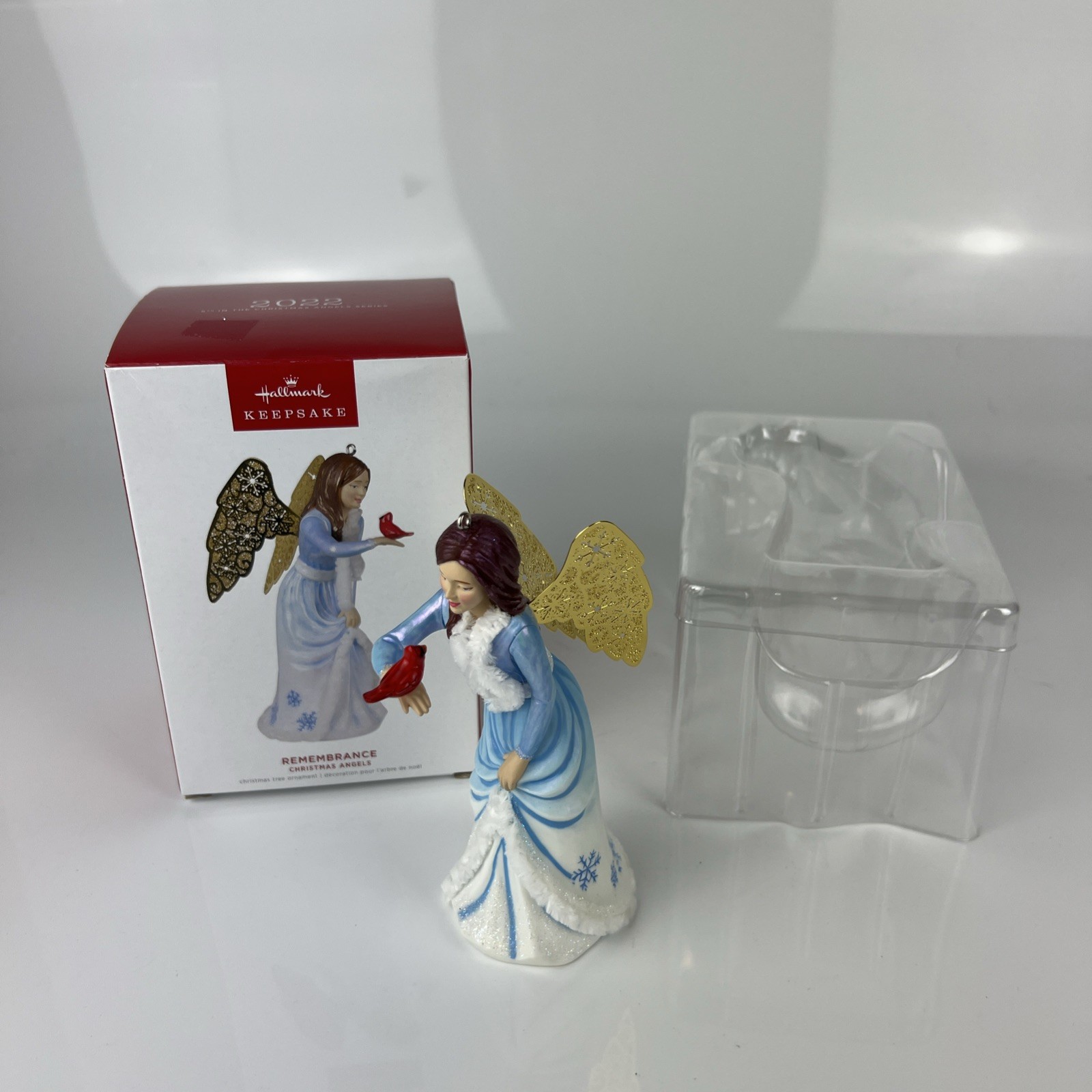 Hallmark Keepsake 2022 Christmas Angels Remembrance 5th Ornament with Box