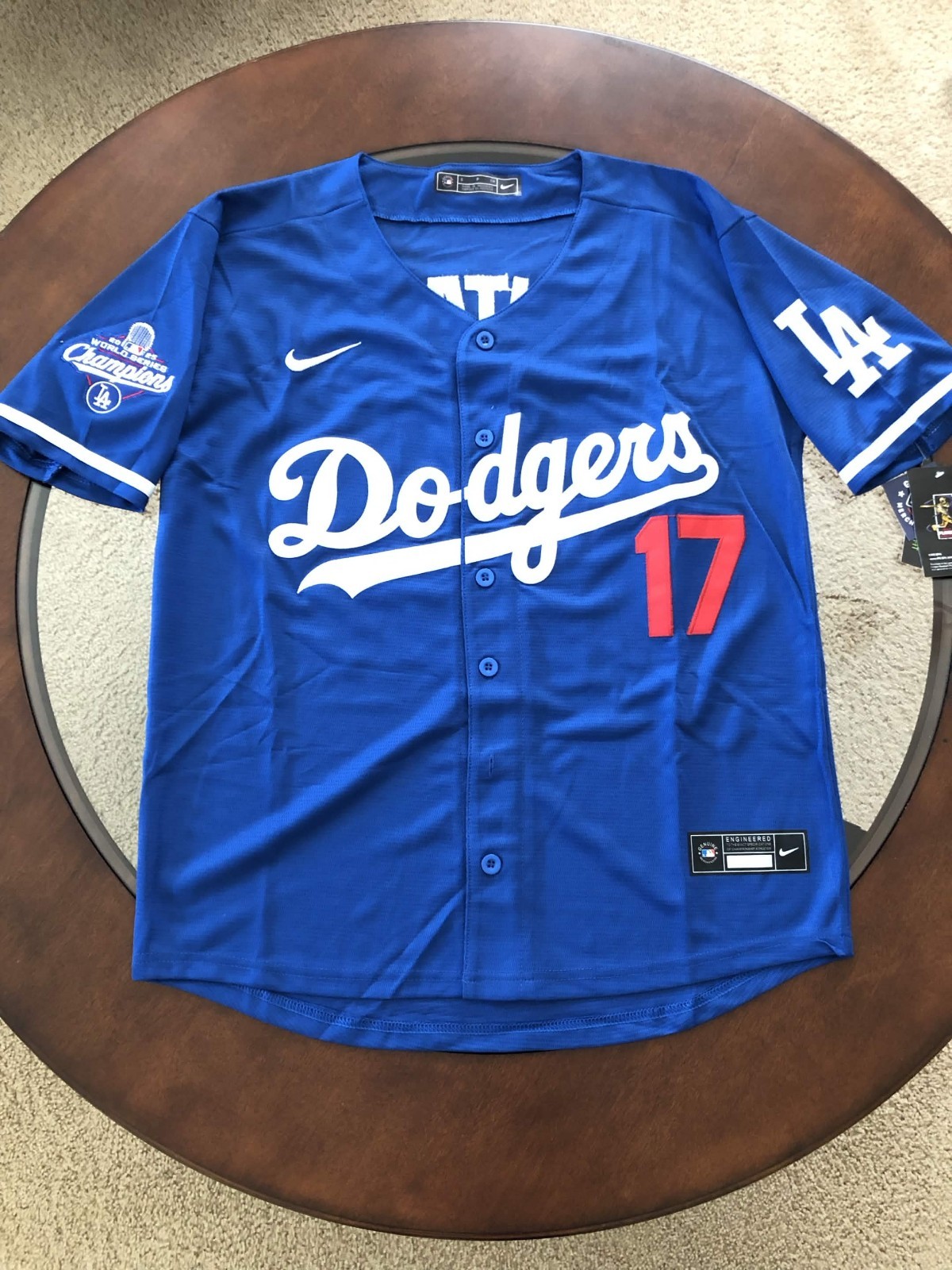 sNWT Shohei Ohtani Dodgers Men\'s XL Blue Away Jersey Stitched #17 sNWT Shohei Ohtani Dodgers Men\'s XL Blue Away Jersey Stitched #17