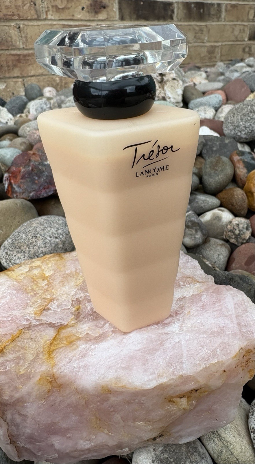 Vintage Tresor Lancôme Paris Perfumed Body Lotion 100ml/3.4oz-Discontinued Rare Vintage Tresor Lancôme Paris Perfumed Body Lotion 100ml/3.4oz-Discontinued Rare