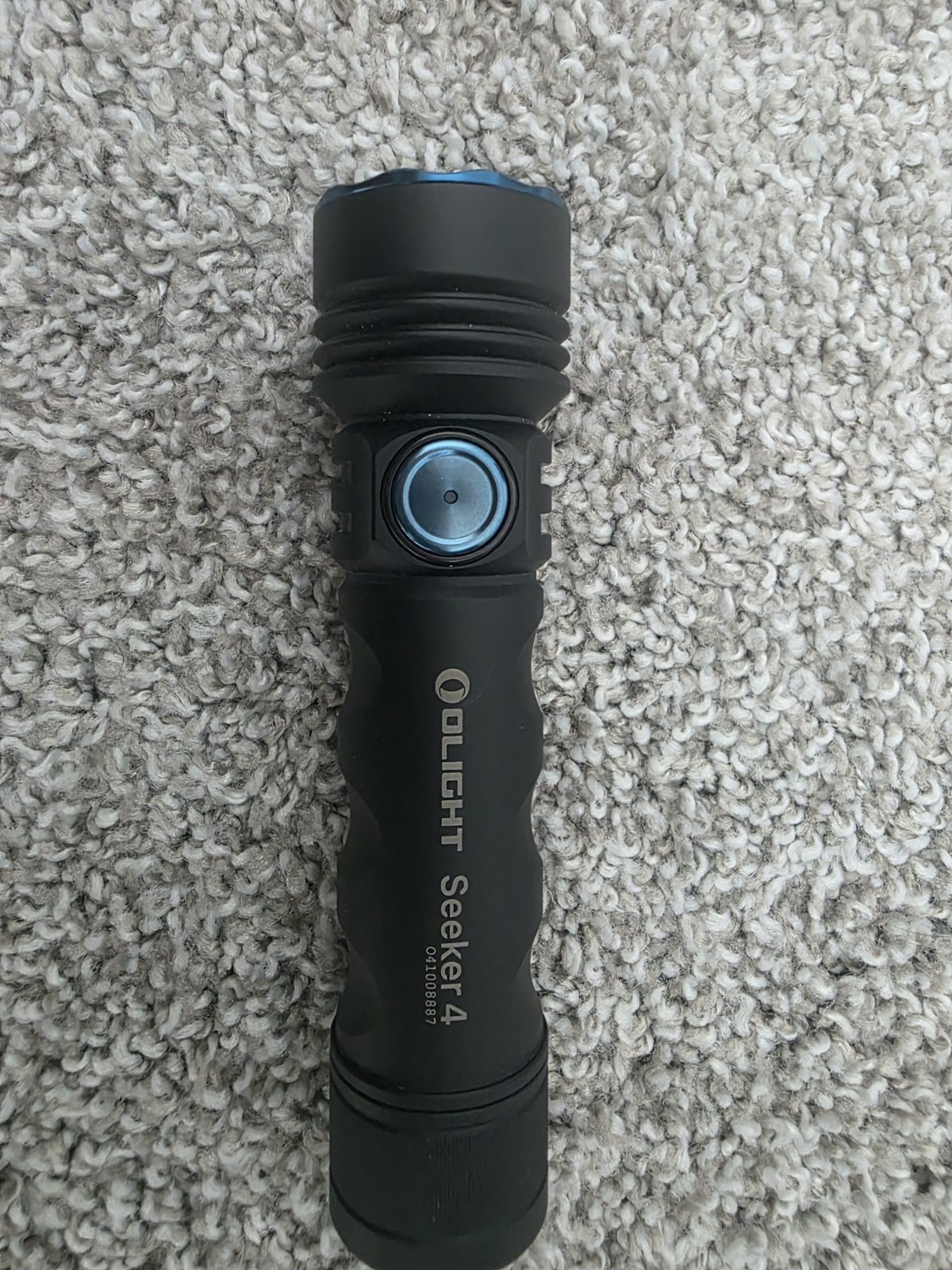 Olight Seeker 4 Black Olight Seeker 4 Black