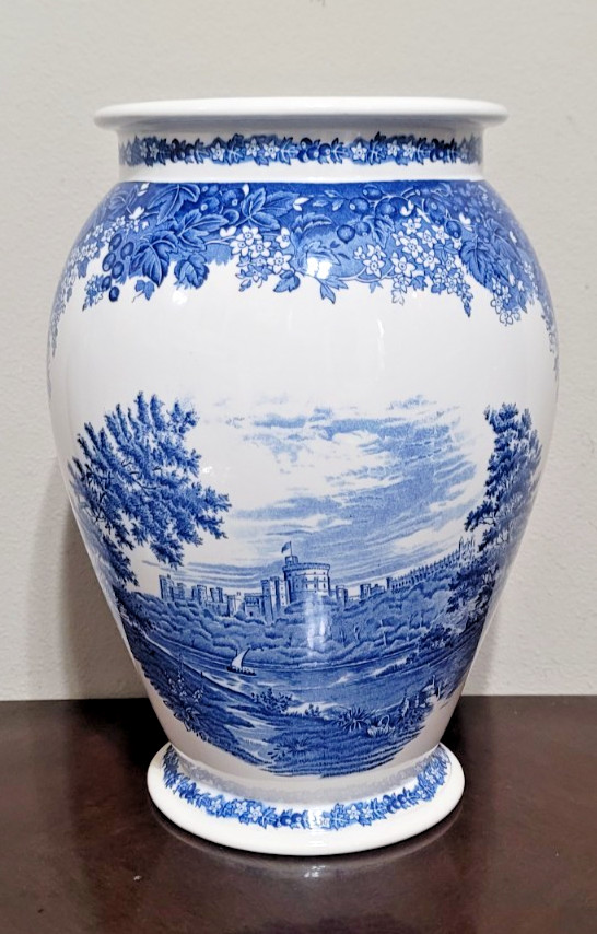 VINTAGE WEDGWOOD 12.5