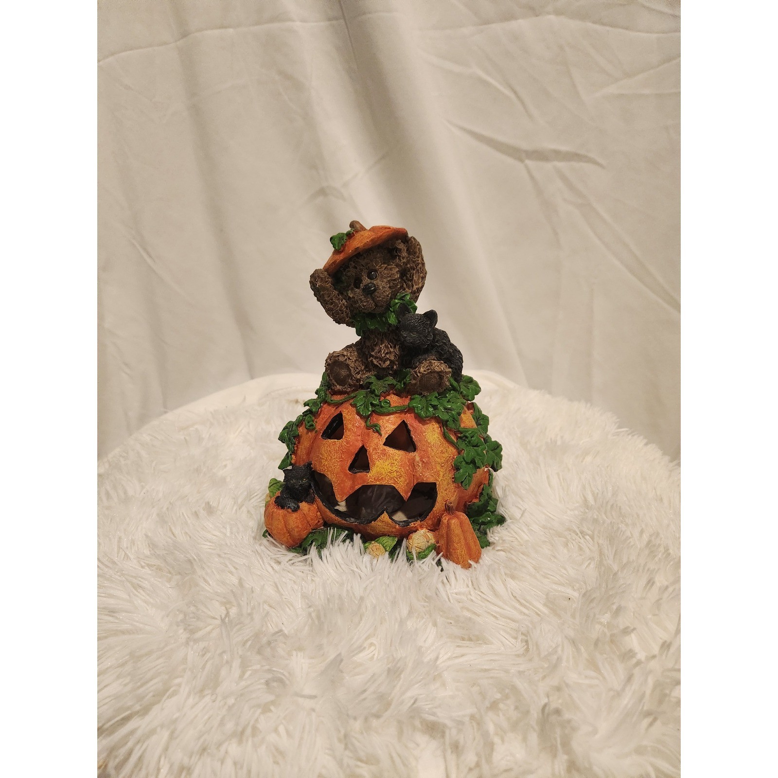 Vintage Gloria Jean\'s Exclusive Halloween Light Up Pumpkin Bear Figurine Fall