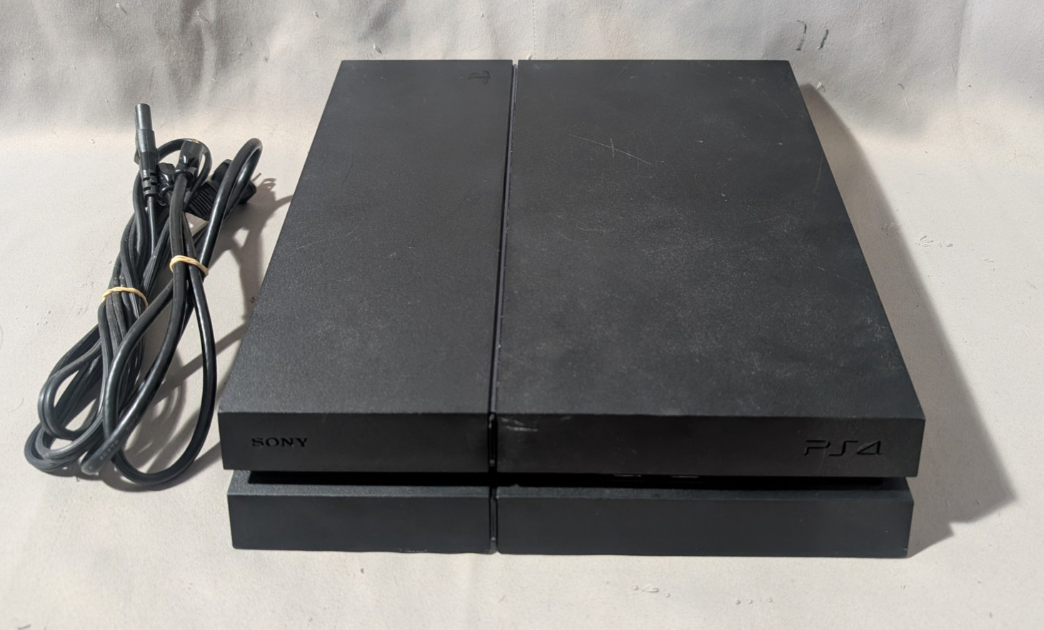 Sony PlayStation 4 PS4 CUH-1215A Console Fully Tested and Working Sony PlayStation 4 PS4 CUH-1215A Console Fully Tested and Working