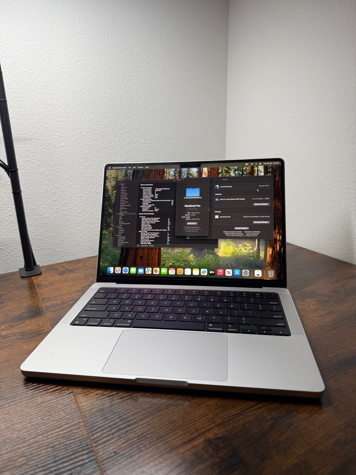 Apple MacBook Pro 14-inch M4 Pro 24GB Ram 512GB SSD Silver MDM L0cked