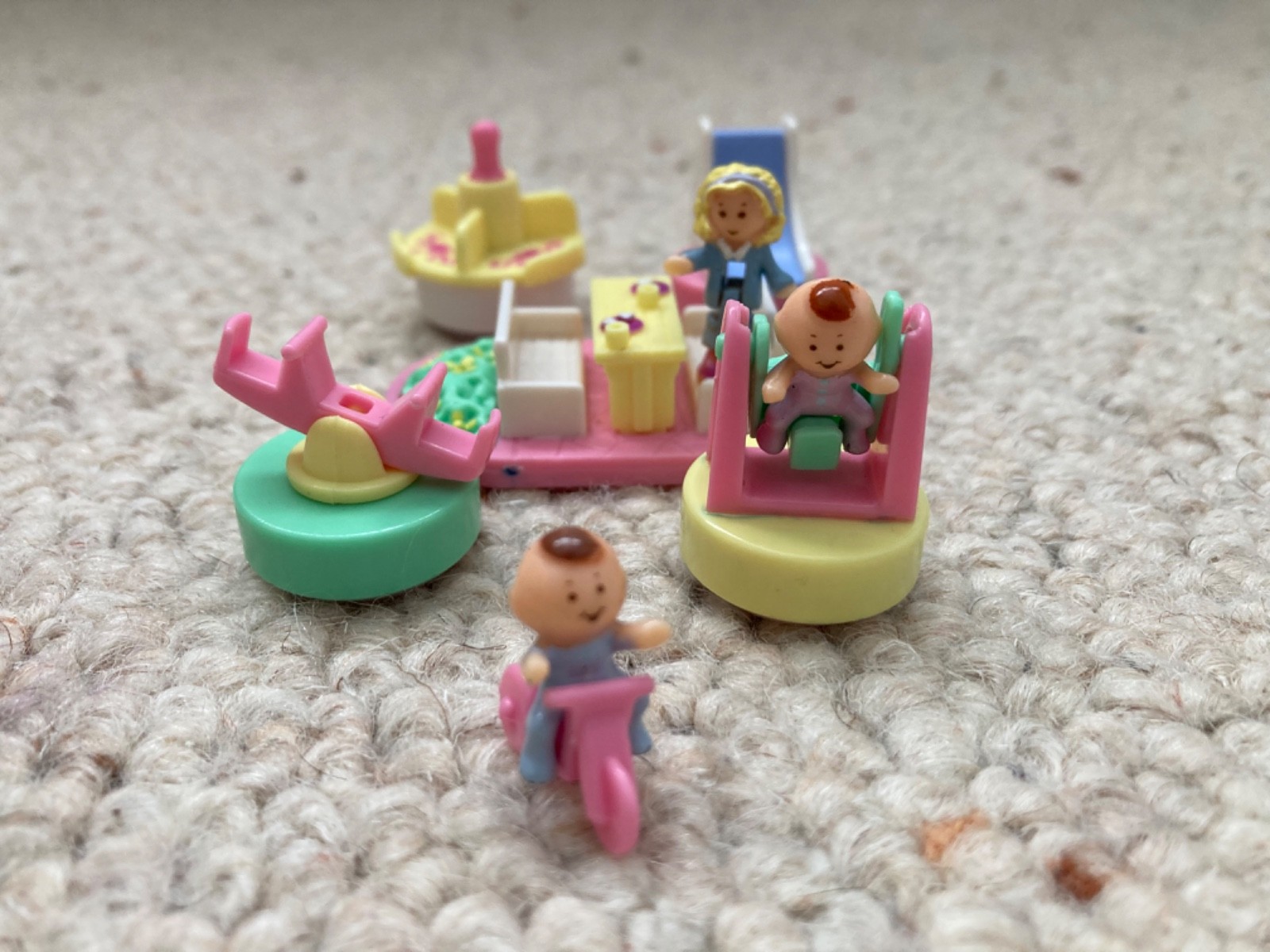 Vintage Polly Pocket Babysitting Stamper 1992 Figures and Stampers Vintage Polly Pocket Babysitting Stamper 1992 Figures and Stampers