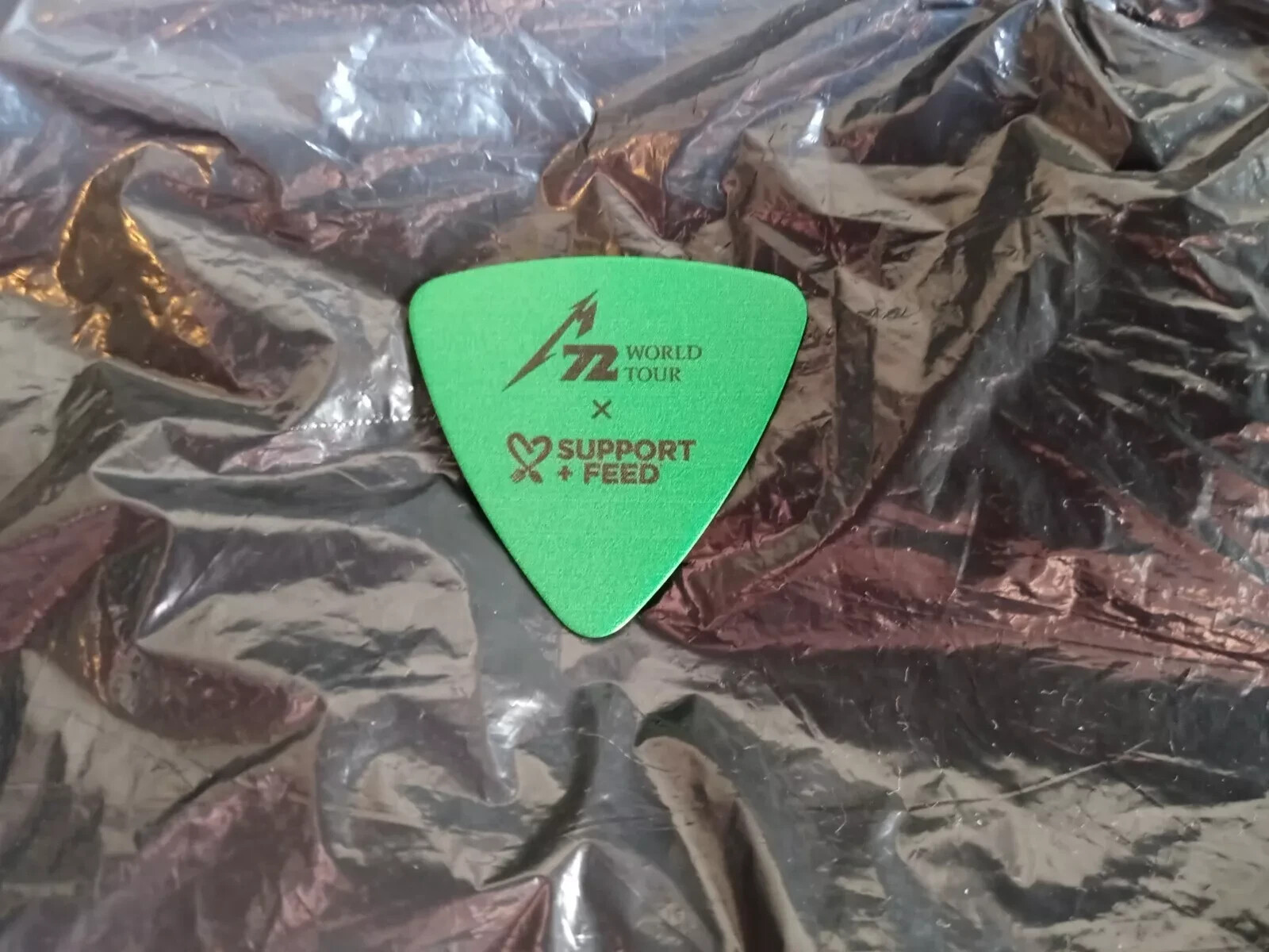 METALLICA M72 World Tour RaRe Green Crispy ALLWithinHands GUITAR PICK METALLICA M72 World Tour RaRe Green Crispy ALLWithinHands GUITAR PICK