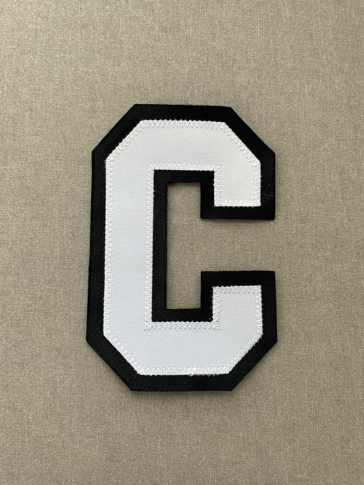 2007-present Chicago Blackhawks home red jersey captain C patch Toews Bedard