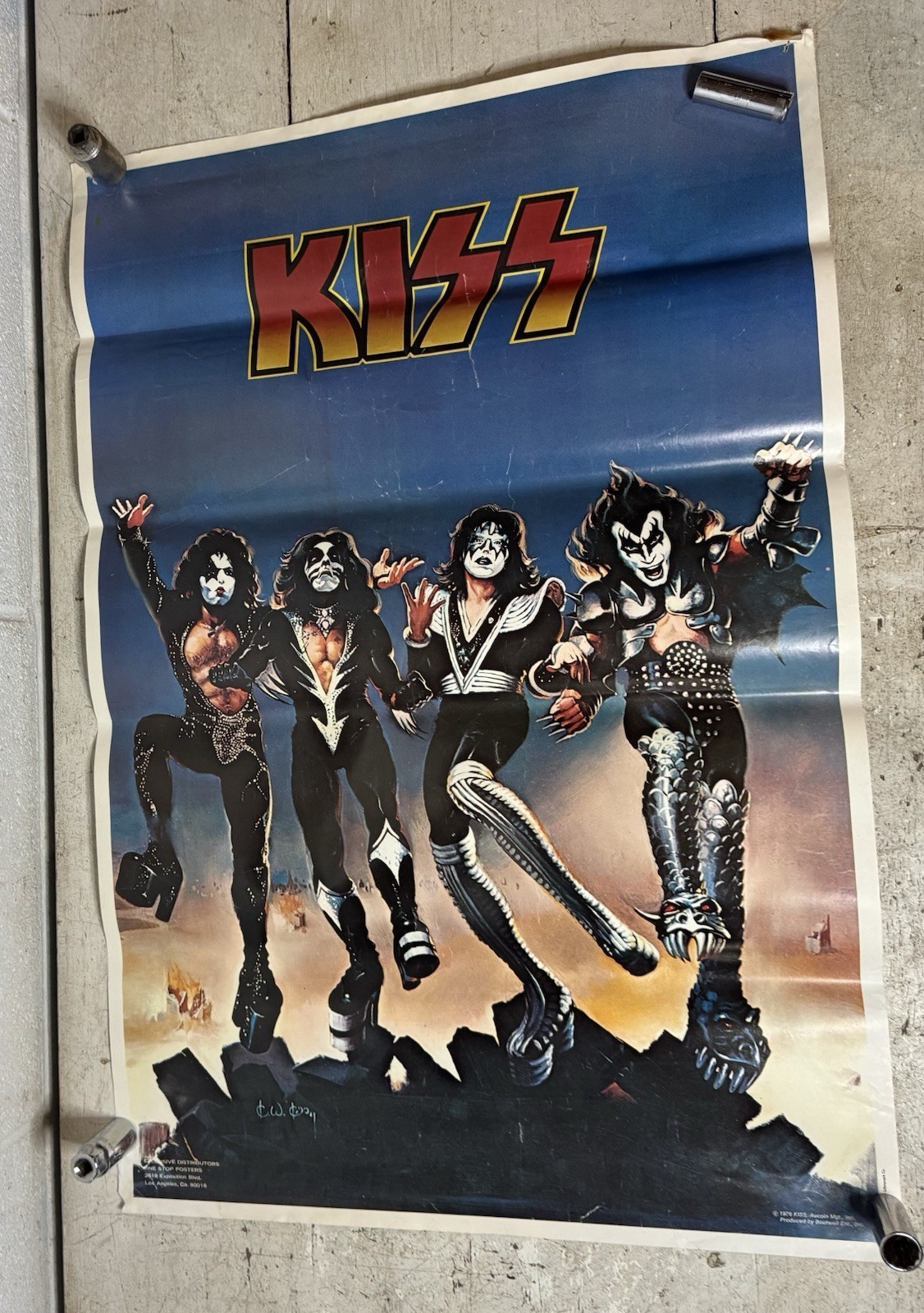 Vintage 1976 KISS Destroyer Poster Aucoin Lithograph 33”x22” Vintage 1976 KISS Destroyer Poster Aucoin Lithograph 33”x22”