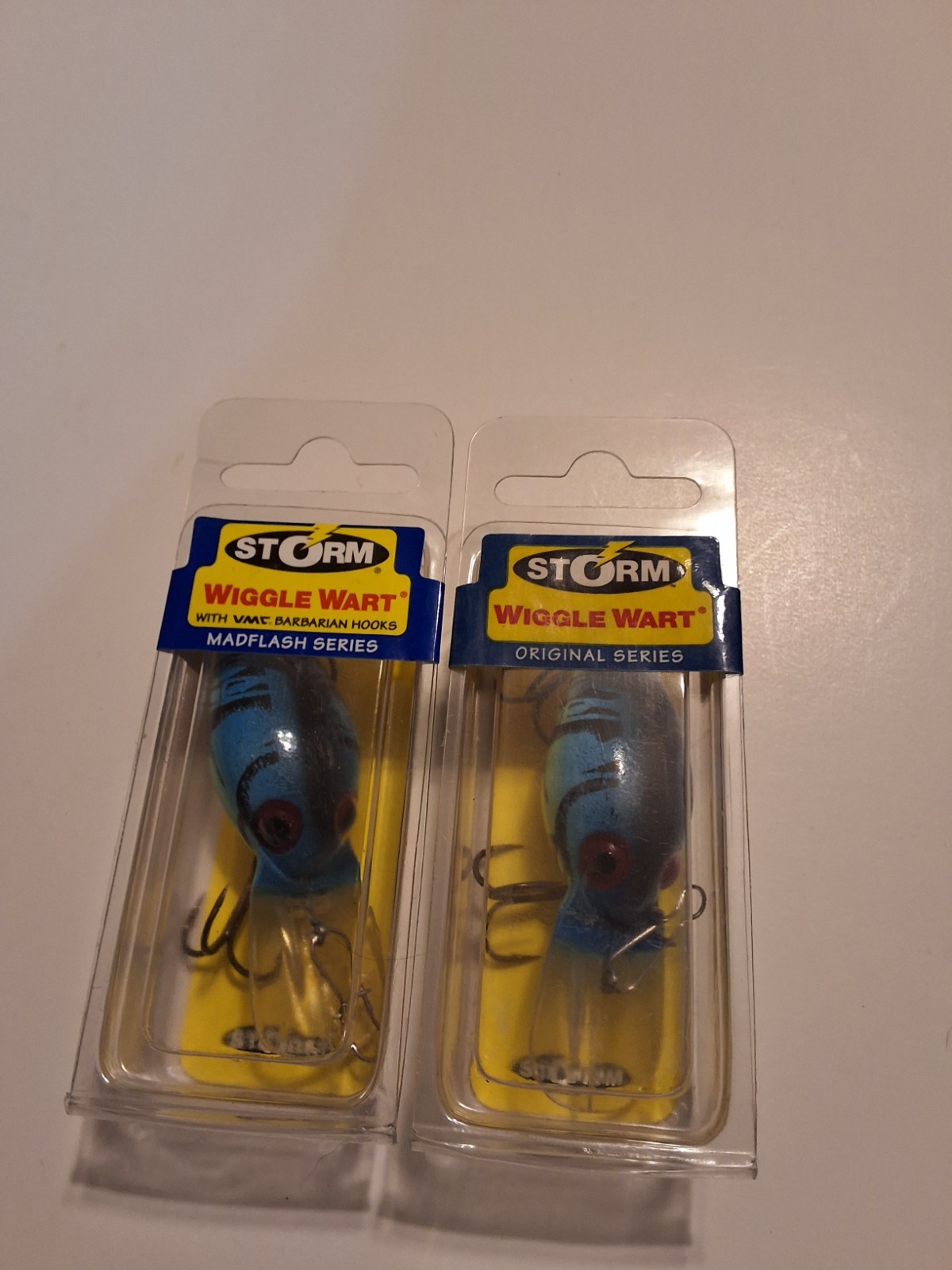 STORM WIGGLE WART ORIGINAL SERIES NOS V5597 CHART BELLY CRAWFISH FISHING x2 STORM WIGGLE WART ORIGINAL SERIES NOS V5597 CHART BELLY CRAWFISH FISHING x2