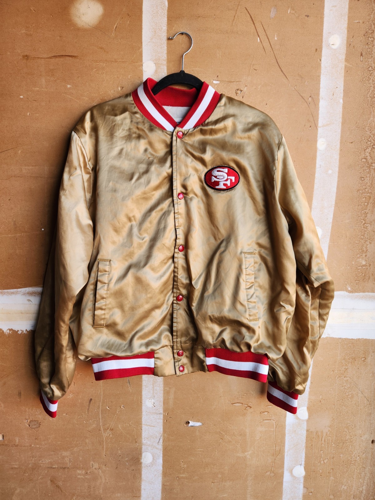 Vintage San Francisco 49ers NFL Chalk Line Gold Satin Jacket SIZE Large 80s 90s Vintage San Francisco 49ers NFL Chalk Line Gold Satin Jacket SIZE Large 80s 90s