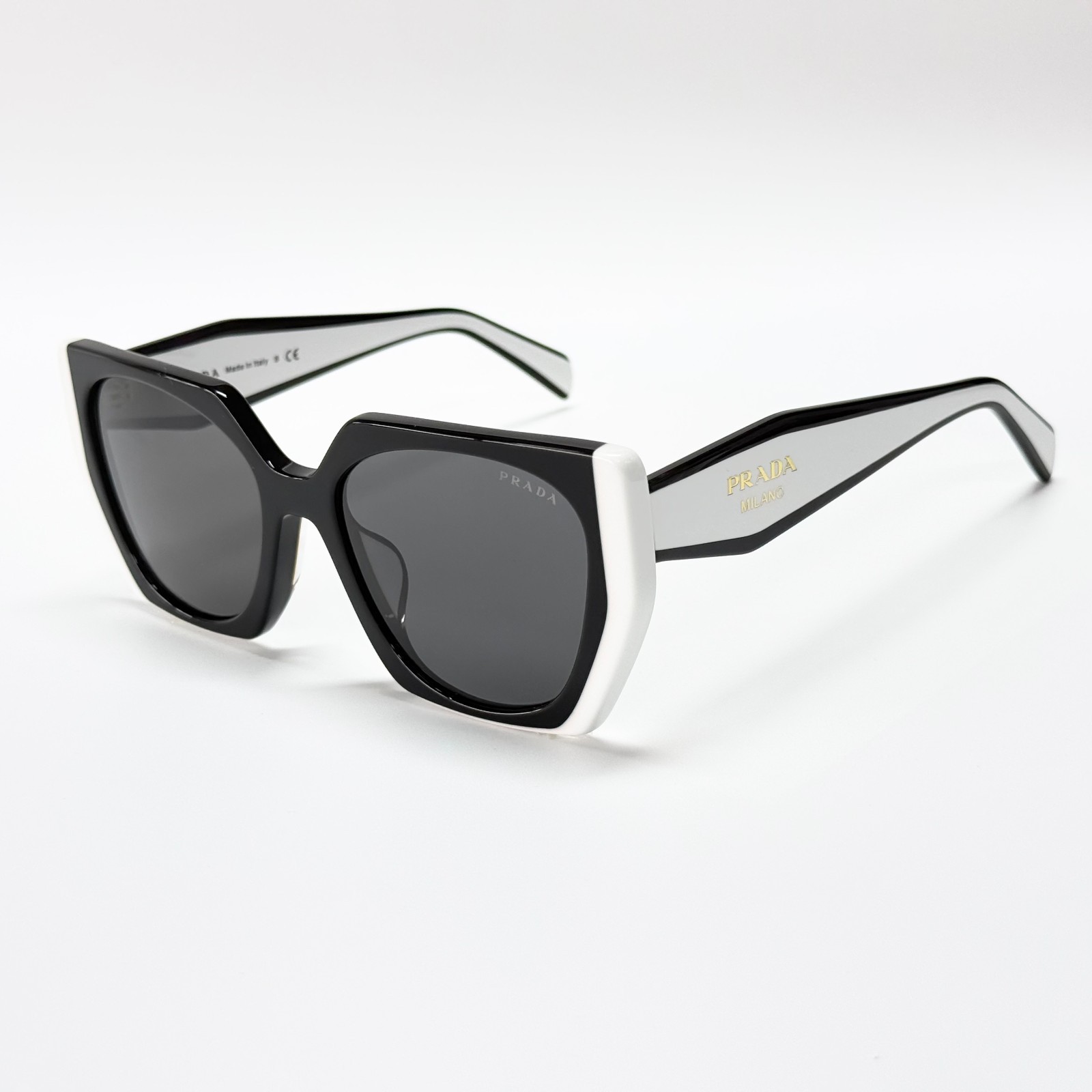 Prada SPR15W Geometric Sunglasses Black White Grey Lens 54-19-140 Prada SPR15W Geometric Sunglasses Black White Grey Lens 54-19-140