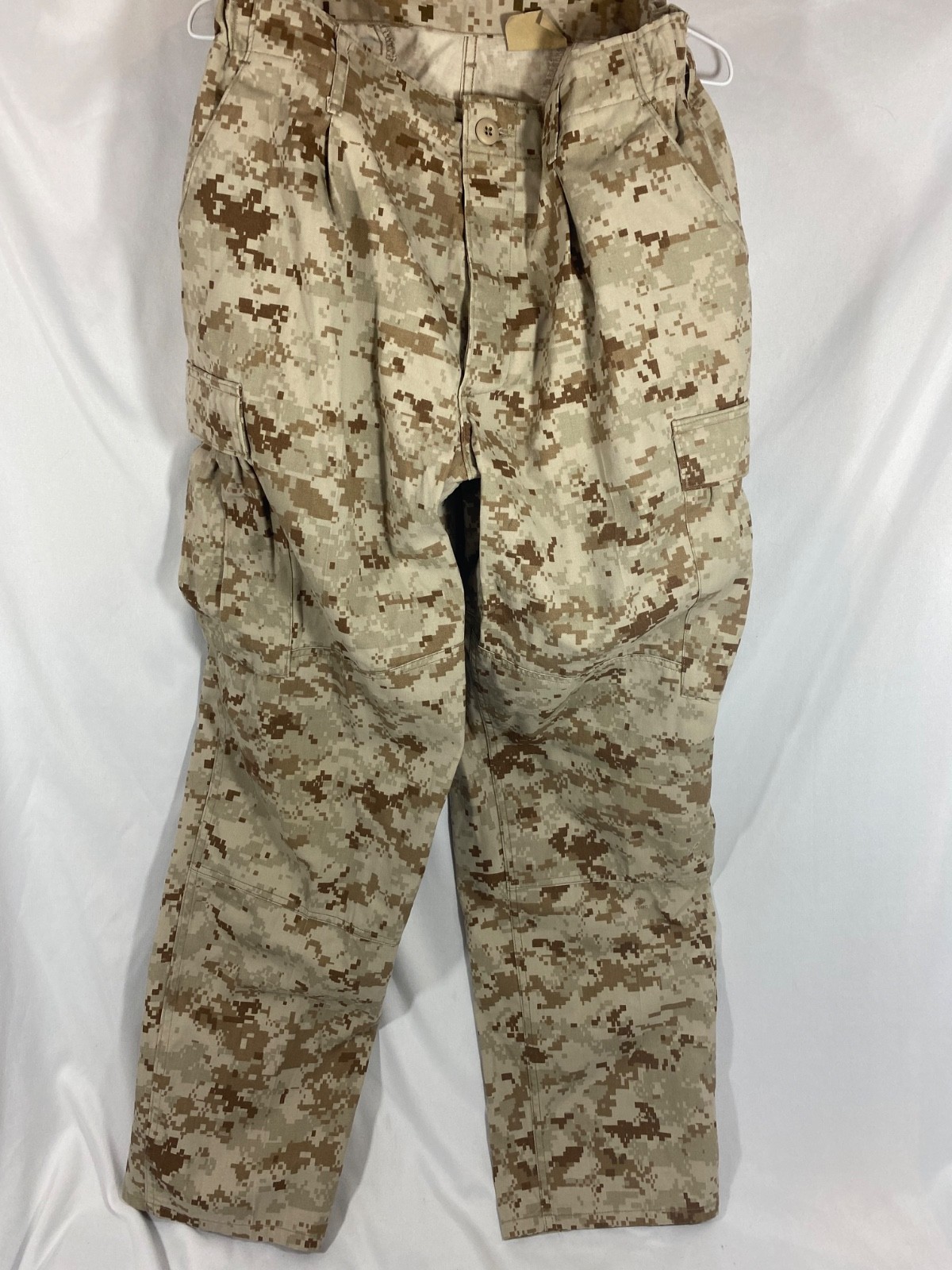 USMC-Desert-MARPAT-MCCUU-Medium Regular-Trousers-Pants-Very Good Condition USMC-Desert-MARPAT-MCCUU-Medium Regular-Trousers-Pants-Very Good Condition