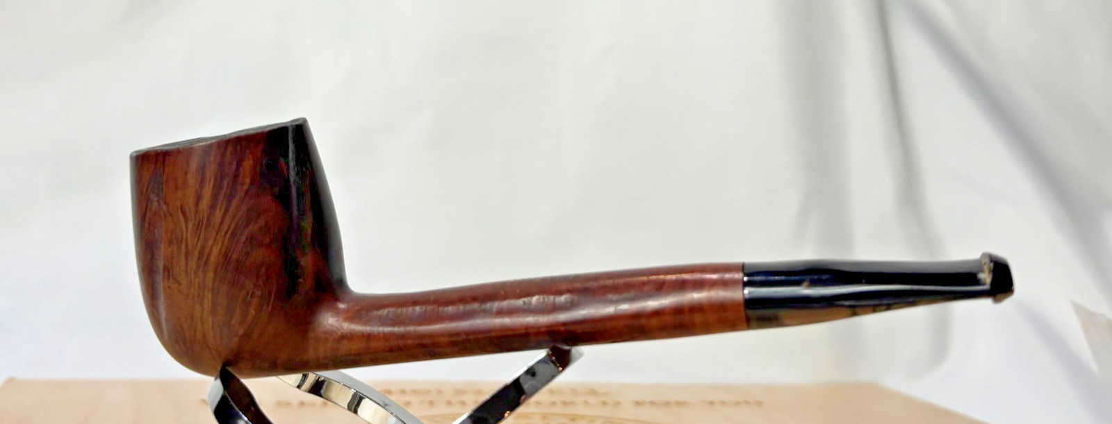 Vtg H.H.G. Imported Briar Pipe Carved Canadian Style Oval Shank Seasoned Vtg H.H.G. Imported Briar Pipe Carved Canadian Style Oval Shank Seasoned