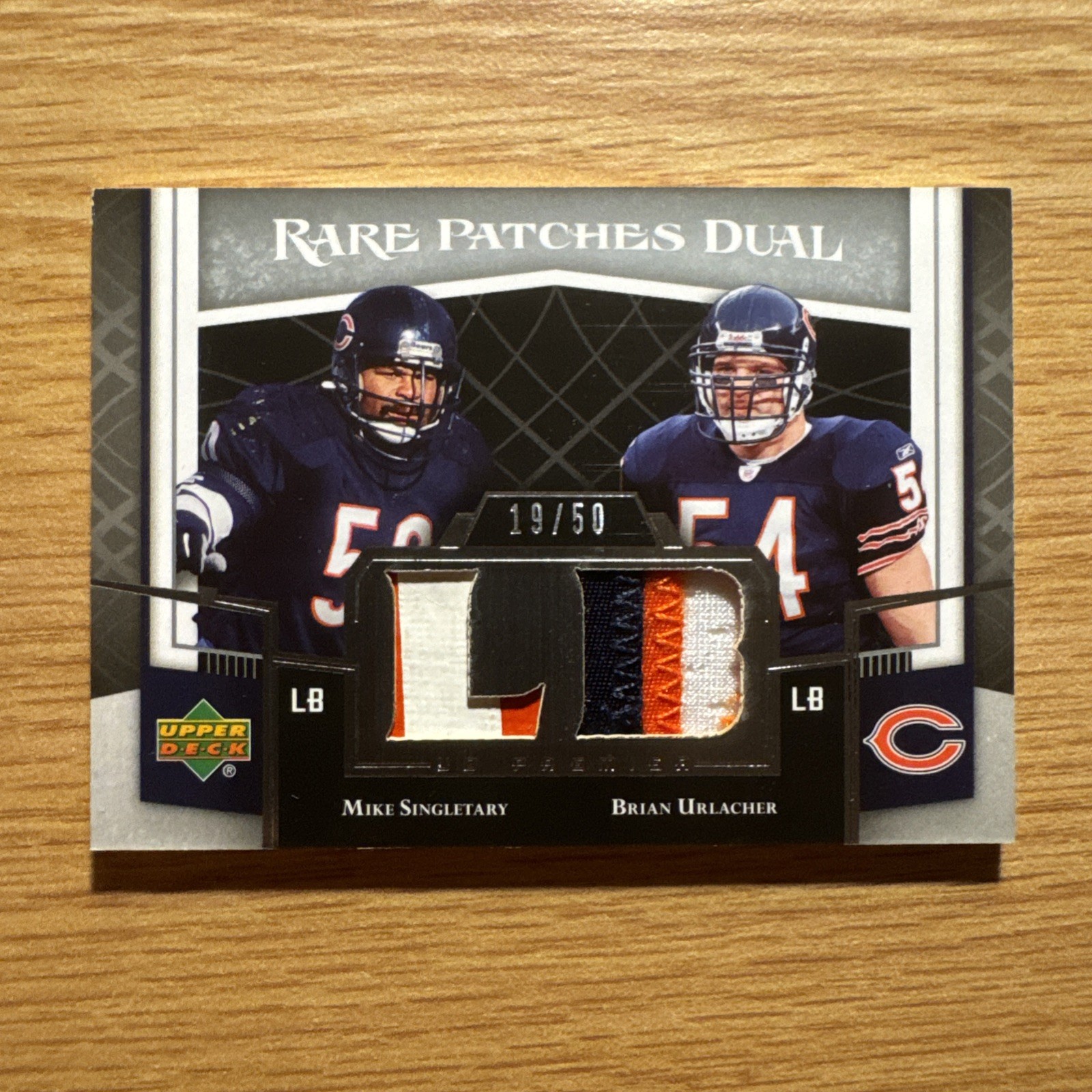 Mike Singletary / Brian Urlacher 2007 UD Premier Rare Patches Dual RP2-SU 19/50 Mike Singletary / Brian Urlacher 2007 UD Premier Rare Patches Dual RP2-SU 19/50