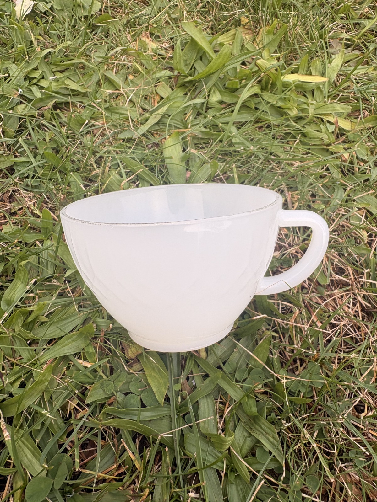 Vintage Hazel Atlas Ovide Milk Glass Tea Coffee Cup Vintage Hazel Atlas Ovide Milk Glass Tea Coffee Cup