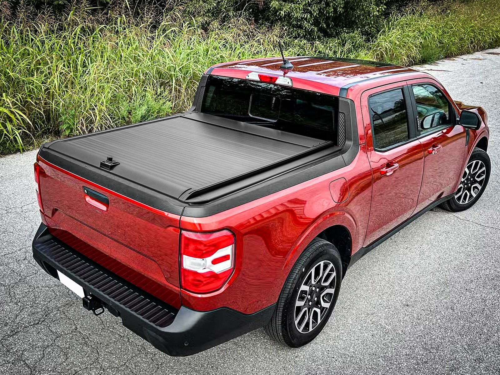 4.5/4.6FT Retractable Truck Hard Tonneau Bed Cover For 2022-2025 Ford Maverick