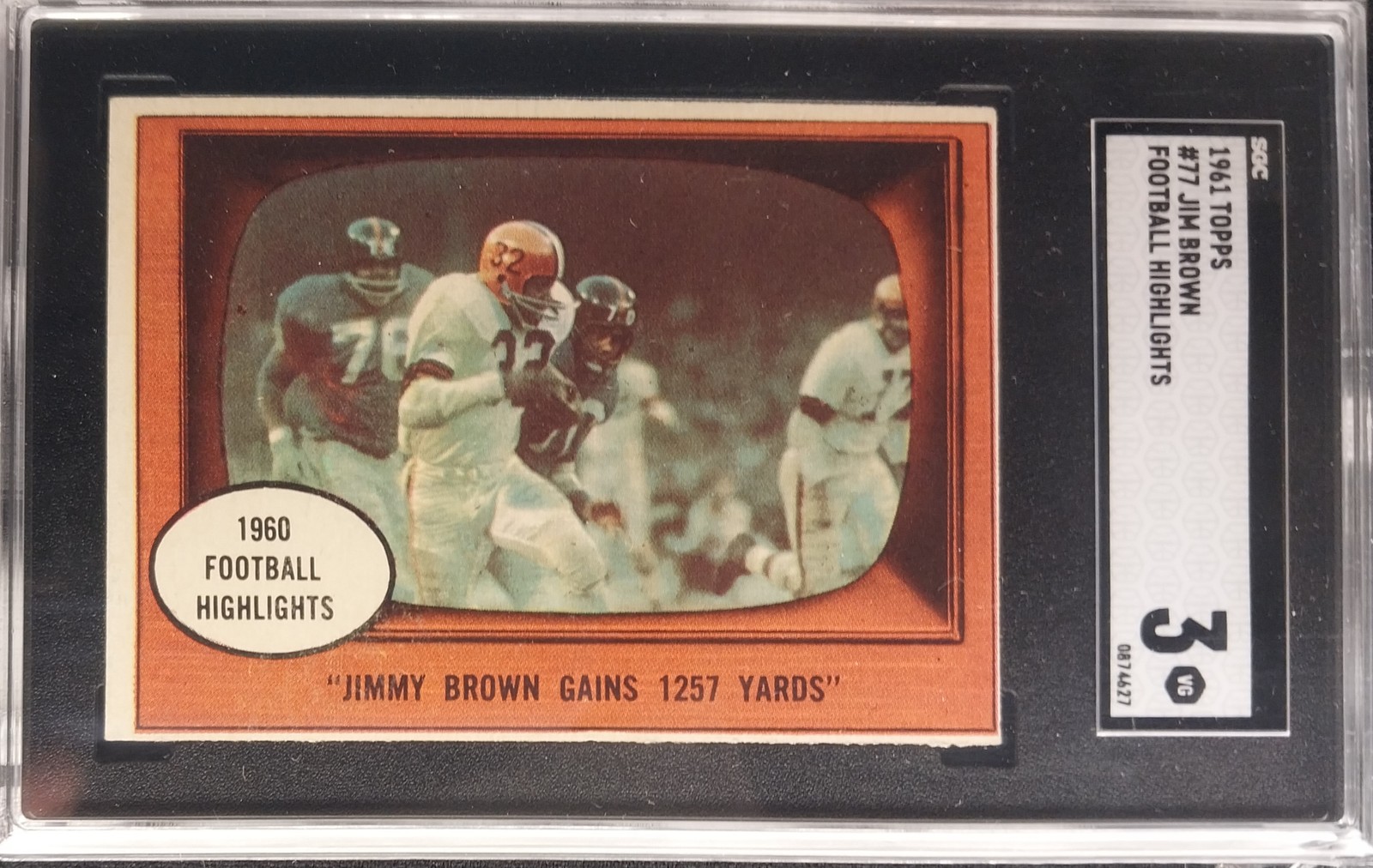 Great NFL Running Back - 1961 Topps 77 - Brown Gains 1257 - SGC 3 - Very Good