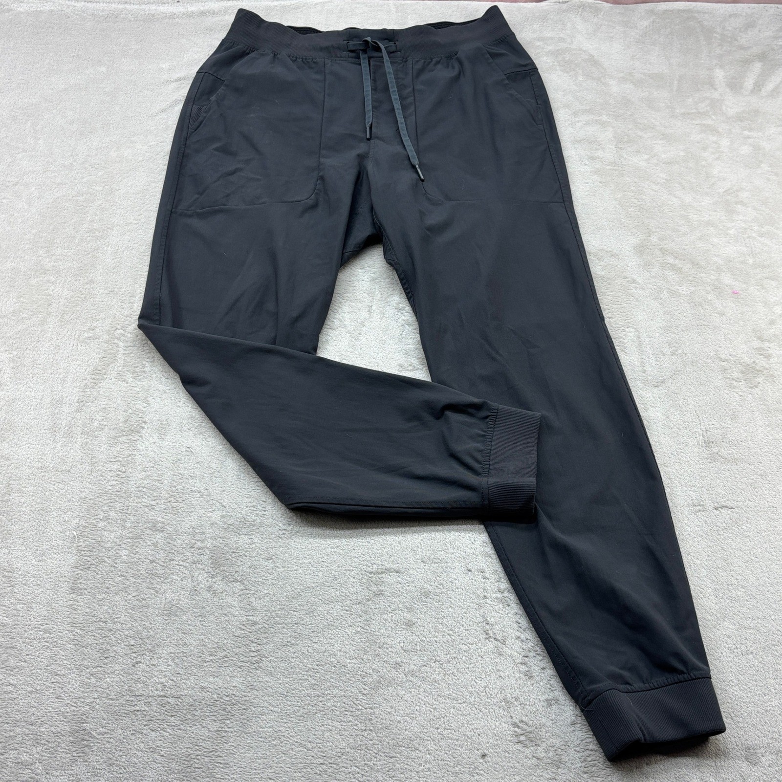 Lululemon ABC Jogger Mens L Black Tapered Athletic Pants Drawstring Performance