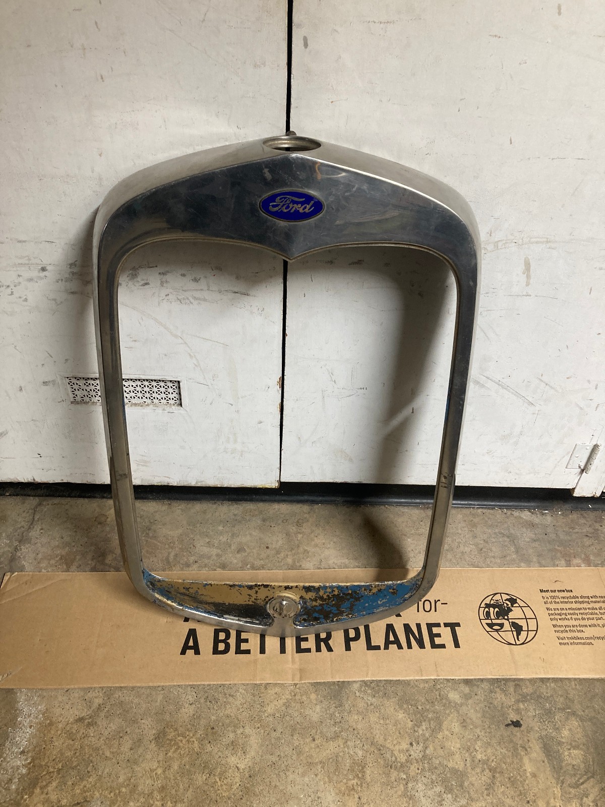 Original 1930 Ford Model A Radiator Grill Shell With Badge Original 1930 Ford Model A Radiator Grill Shell With Badge