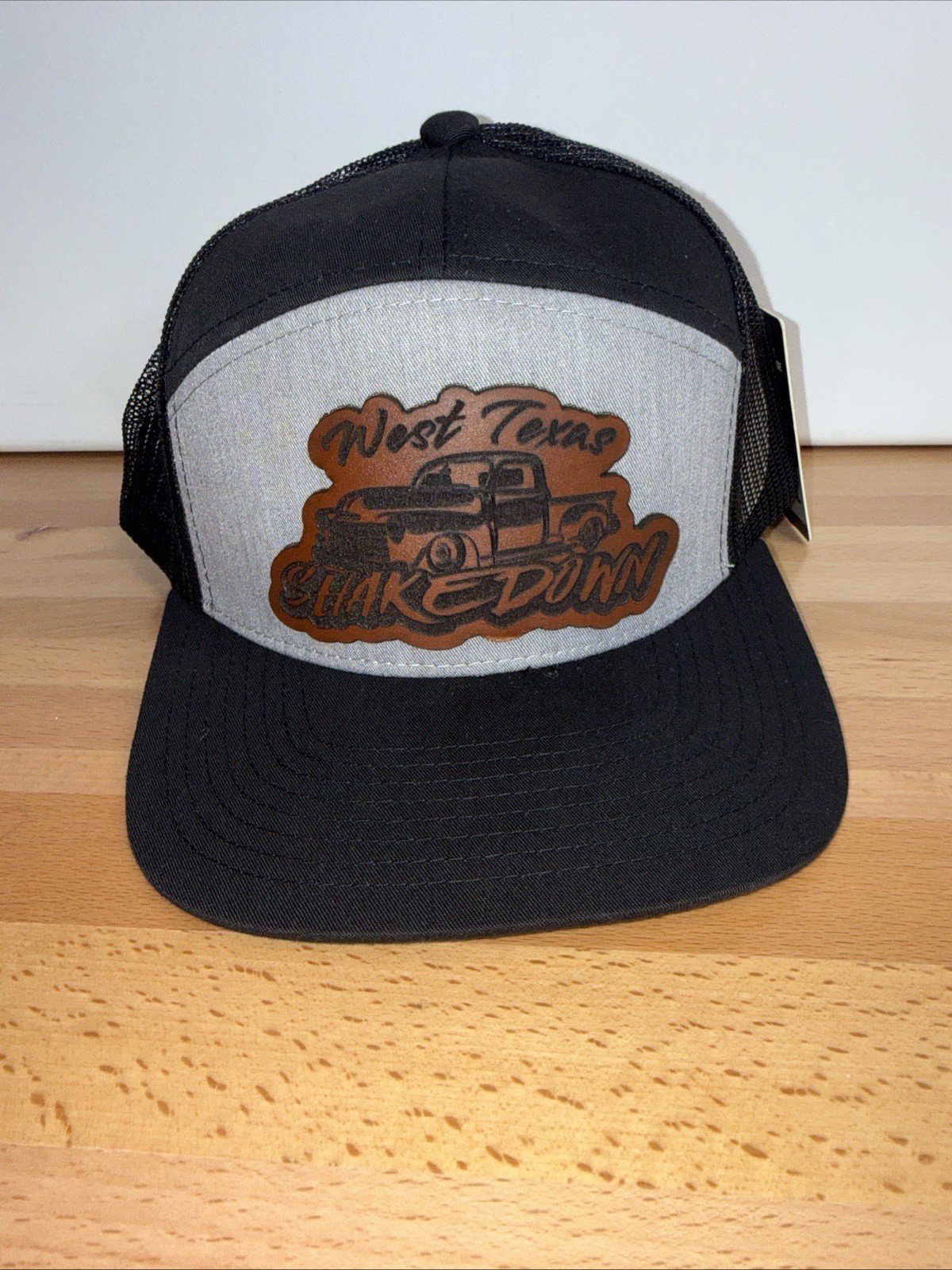 West Texas Shakedown Leather Patch 7-Panel Trucker Hat Kamel Snapback Black Gray