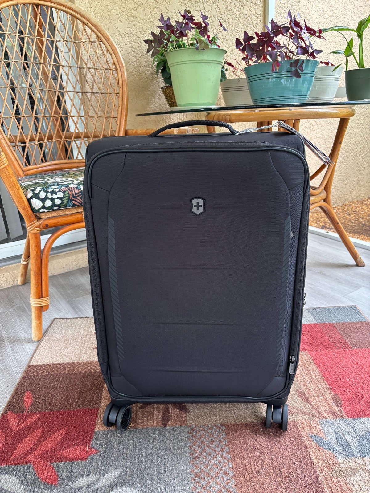 Victorinox Crosslight Medium Softside Case Victorinox Crosslight Medium Softside Case