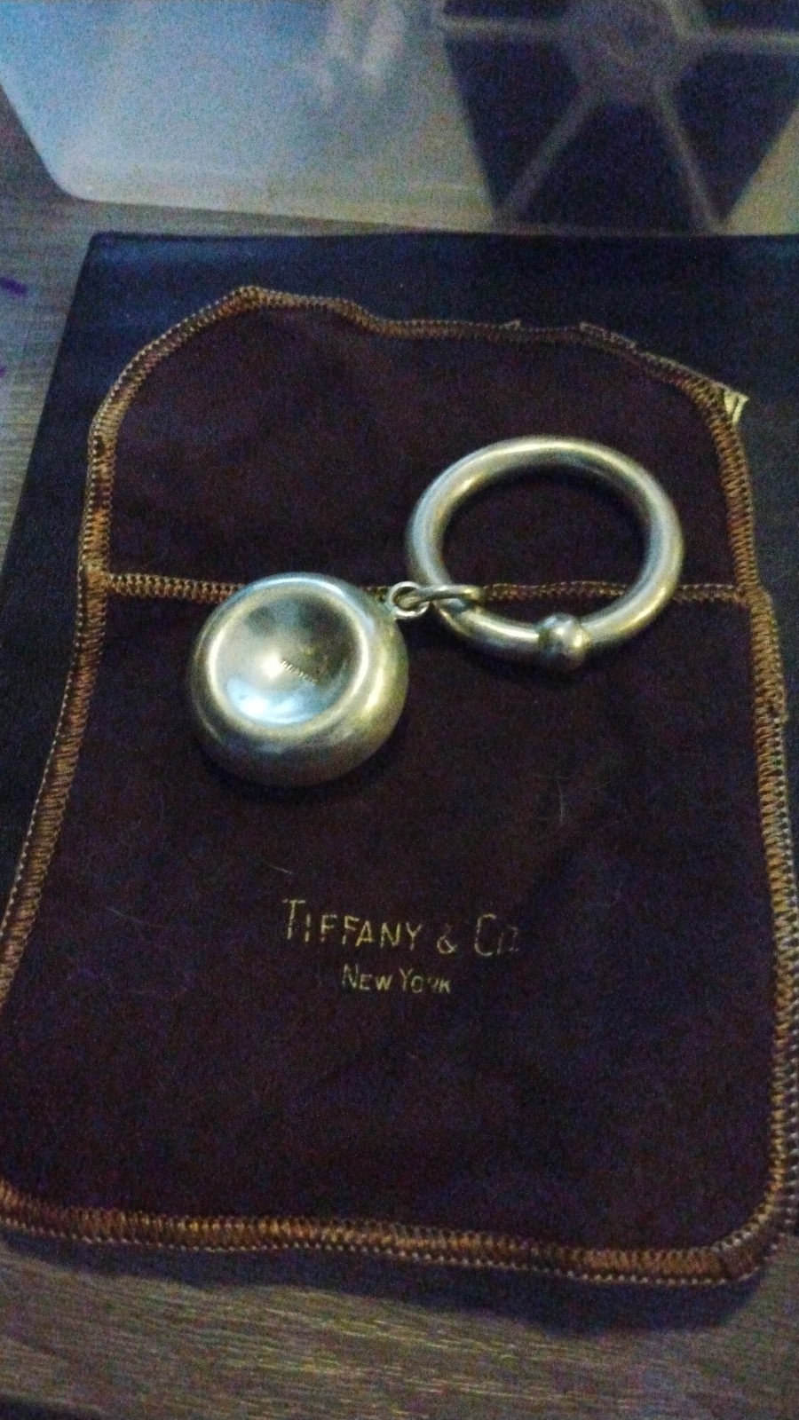Tiffany & Co. Silver Metal Heart Theme Tiffany & Co. Silver Metal Heart Theme