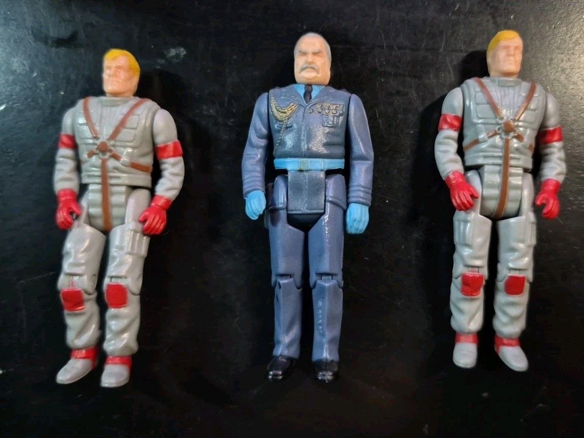 Lot Of 3 Kenner M.A.S.K. 1985 Switchblade Miles Mayhem, Matt Trakker Figures Lot Of 3 Kenner M.A.S.K. 1985 Switchblade Miles Mayhem, Matt Trakker Figures