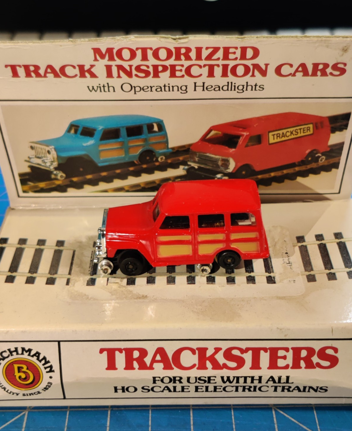 Vintage Bachmann Tracksters HO Red Jeepster Inspection Car 46-1231 Vintage Bachmann Tracksters HO Red Jeepster Inspection Car 46-1231