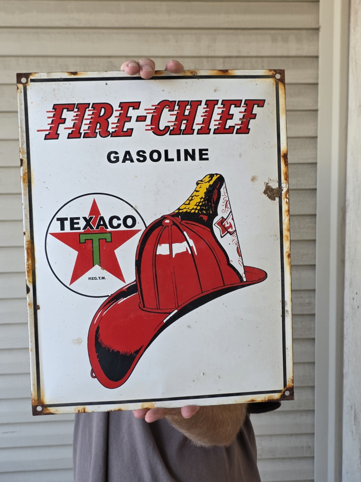 LARGE VINTAGE 1950'S TEXACO FIRE CHIEF GASOLINE PORCELAIN SIGN 16 LARGE VINTAGE 1950'S TEXACO FIRE CHIEF GASOLINE PORCELAIN SIGN 16