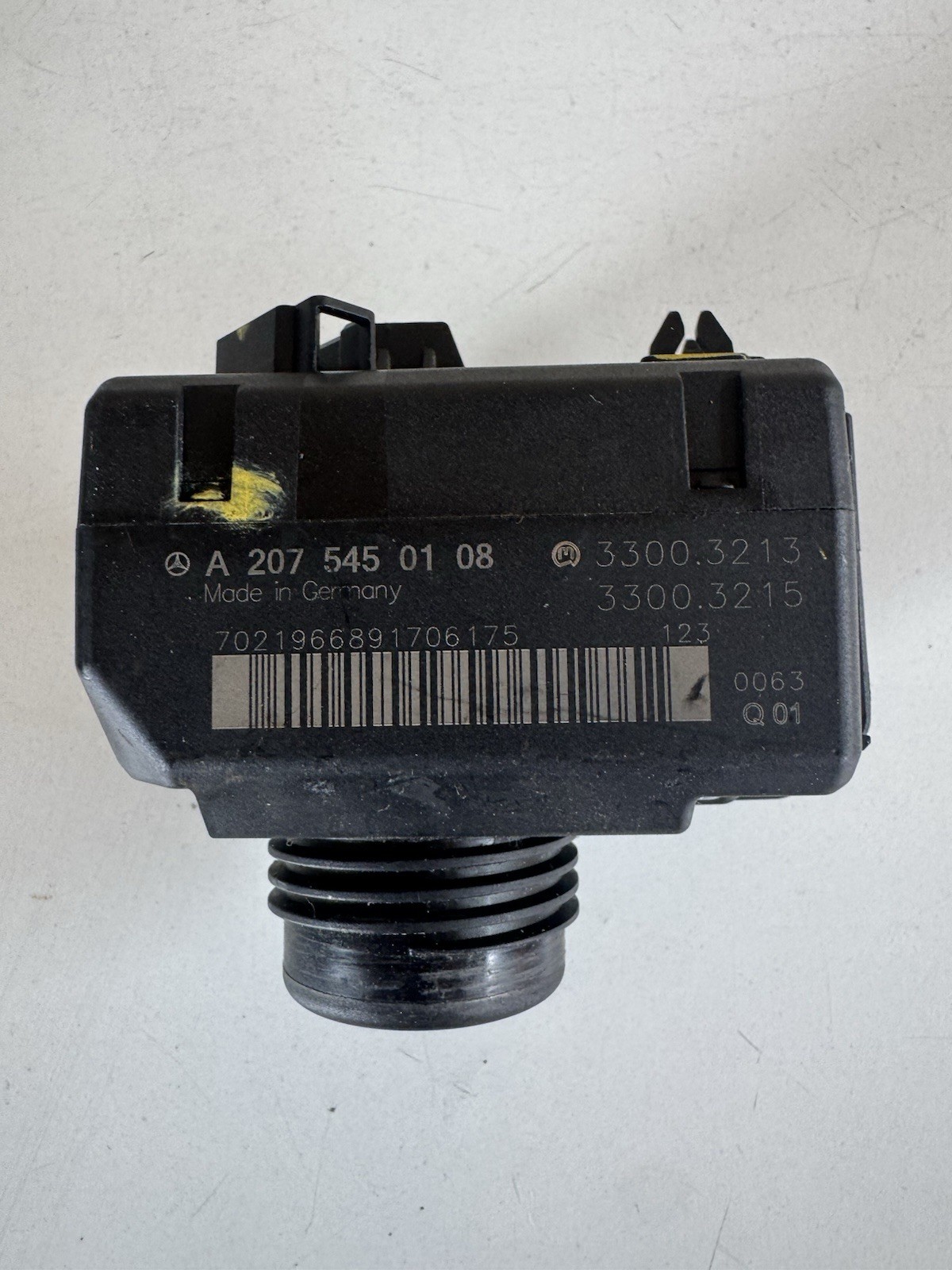 08-14 Mercedes W204 C250 C300 C350 GLK350 E350 EIS A2075450108 Ignition Switch 08-14 Mercedes W204 C250 C300 C350 GLK350 E350 EIS A2075450108 Ignition Switch