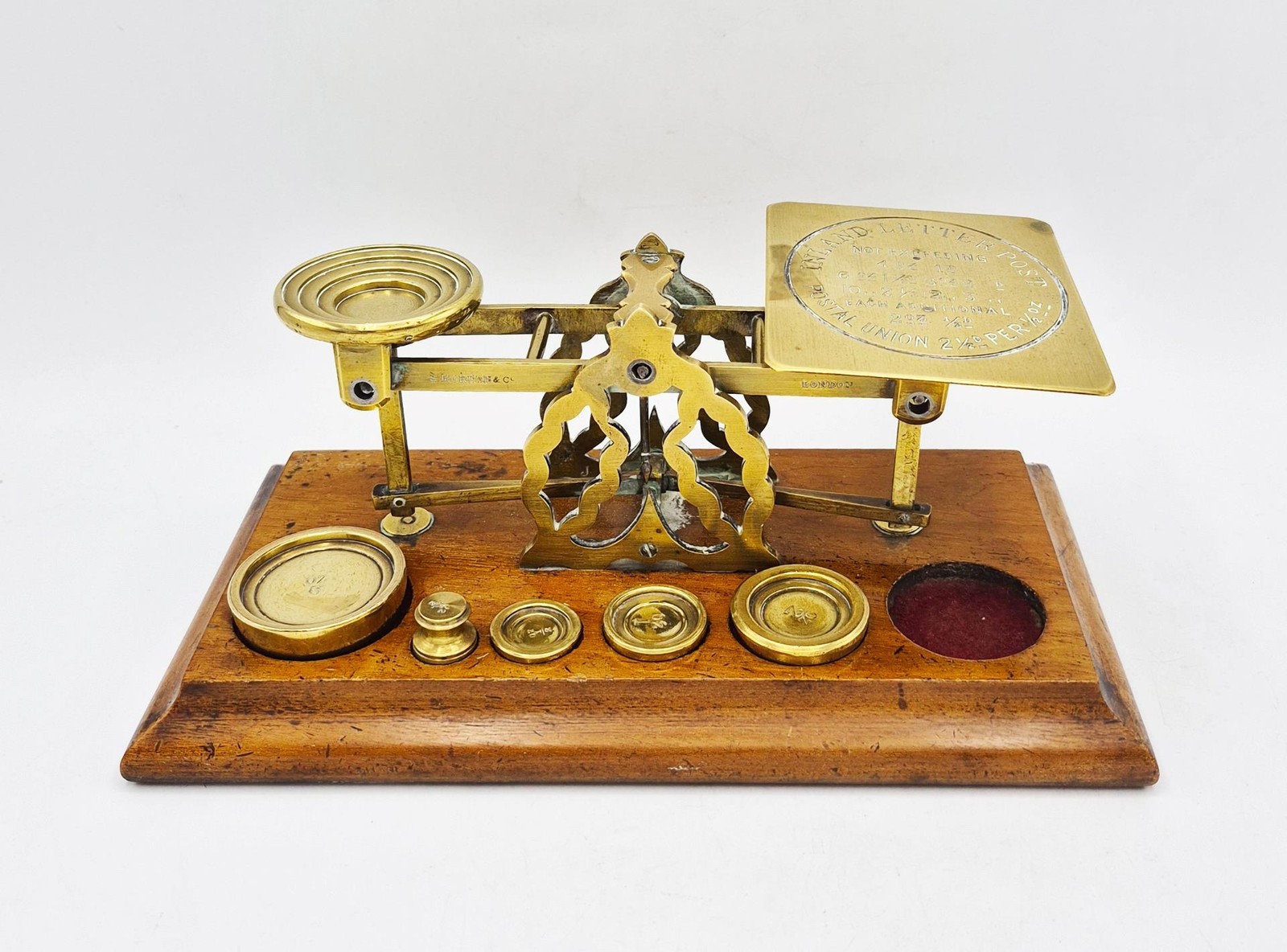 FINE VICTORIAN SAMPSON MORDAN LONDON POSTAL SCALES c1880