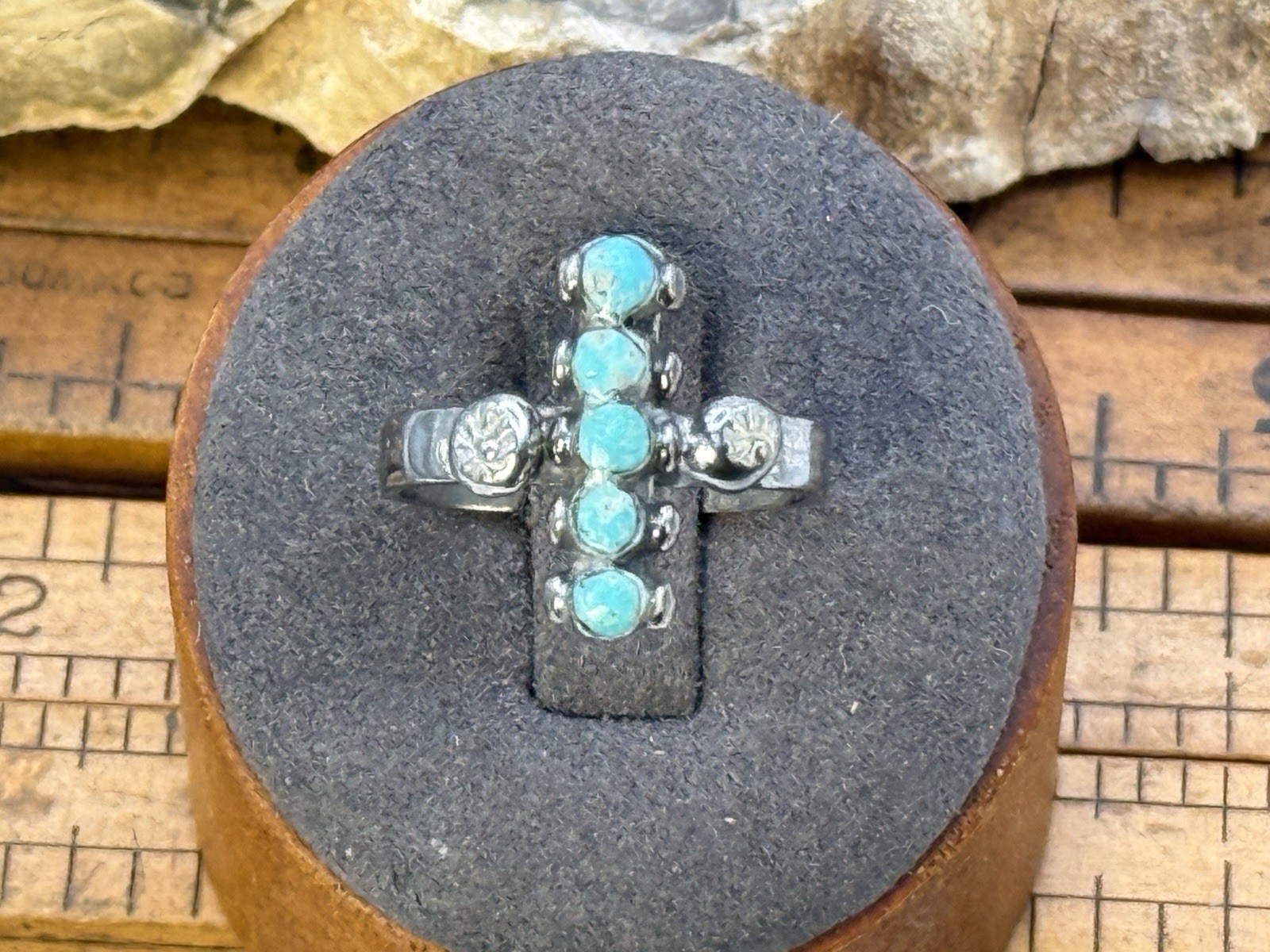 Vintage Native Navajo Sterling Turquoise Beaded 5 stone sz 8.5--2337.26
