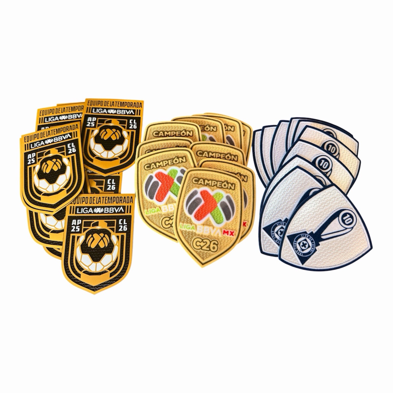Liga BBVA MX Soccer Patches Lot: Campeón C26, Equipo Temporada, Cruz Azul Liga BBVA MX Soccer Patches Lot: Campeón C26, Equipo Temporada, Cruz Azul
