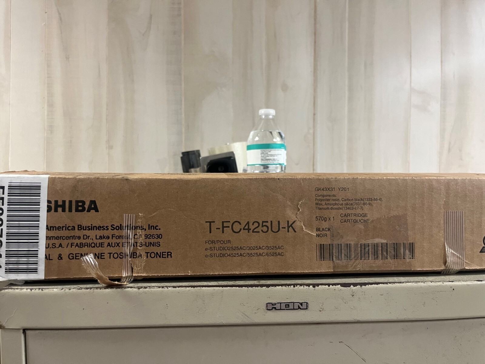 Genuine Toshiba FC-425U-K Black Toner Cartridge T-FC425U-K Open Box NEW