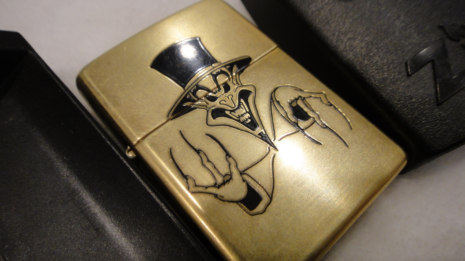 NOS Rare Vintage Insane Clown Posse ZIPPO Ringmaster Brass ICP Never Used NOS Rare Vintage Insane Clown Posse ZIPPO Ringmaster Brass ICP Never Used