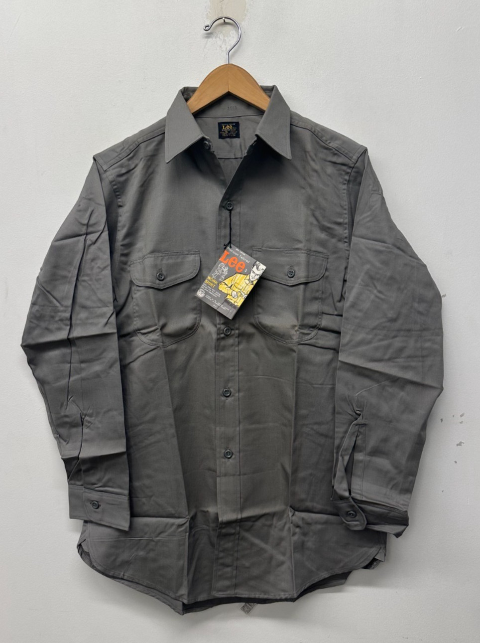 ( 1 ) Deadstock  Lee Work Shirt L/S, Black Tag, 1960's  Size 15, W-44