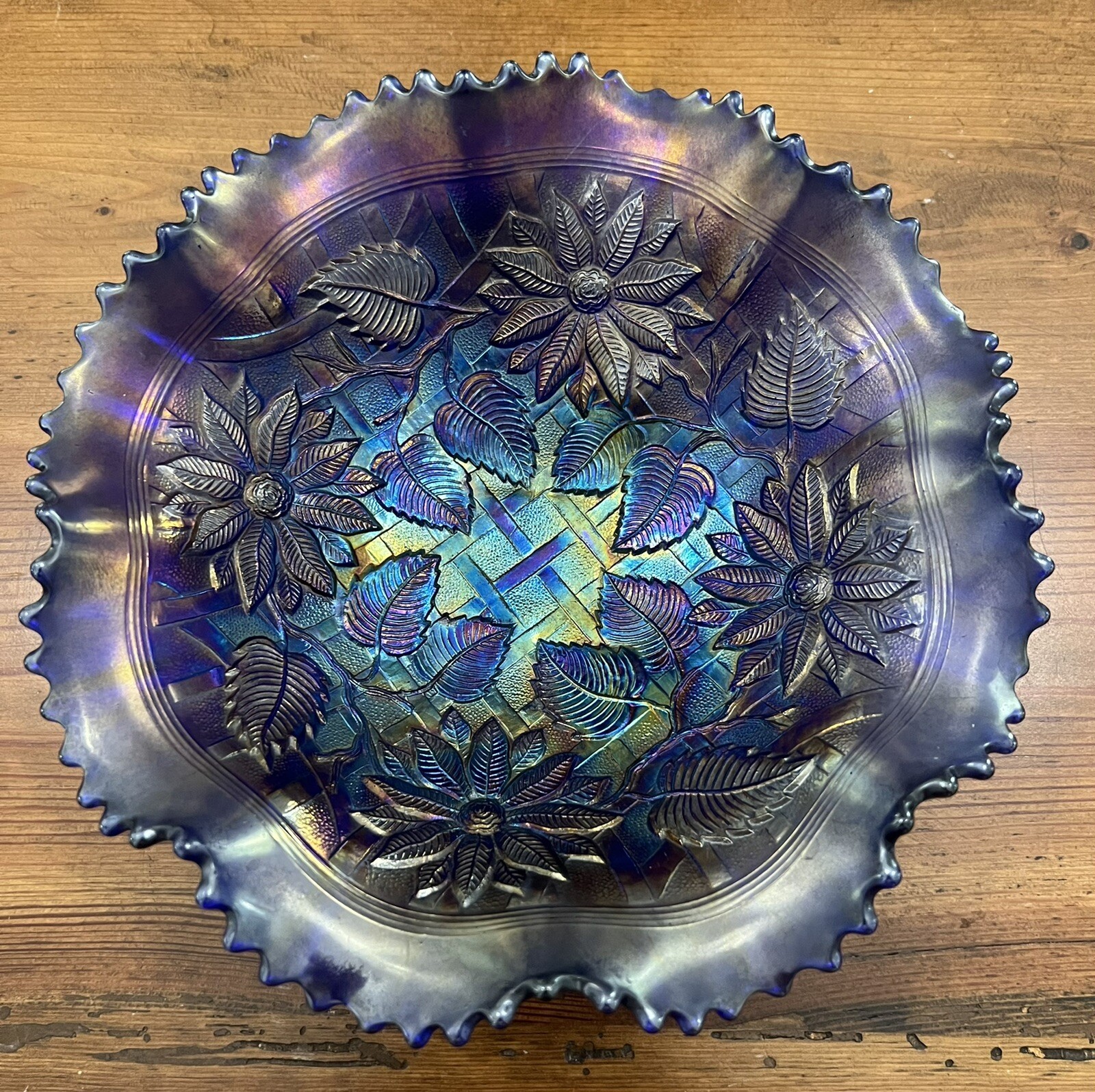 vtg northwood carnival Electric Blue Poinsettia and Lattice ruffle glass bowl vtg northwood carnival Electric Blue Poinsettia and Lattice ruffle glass bowl