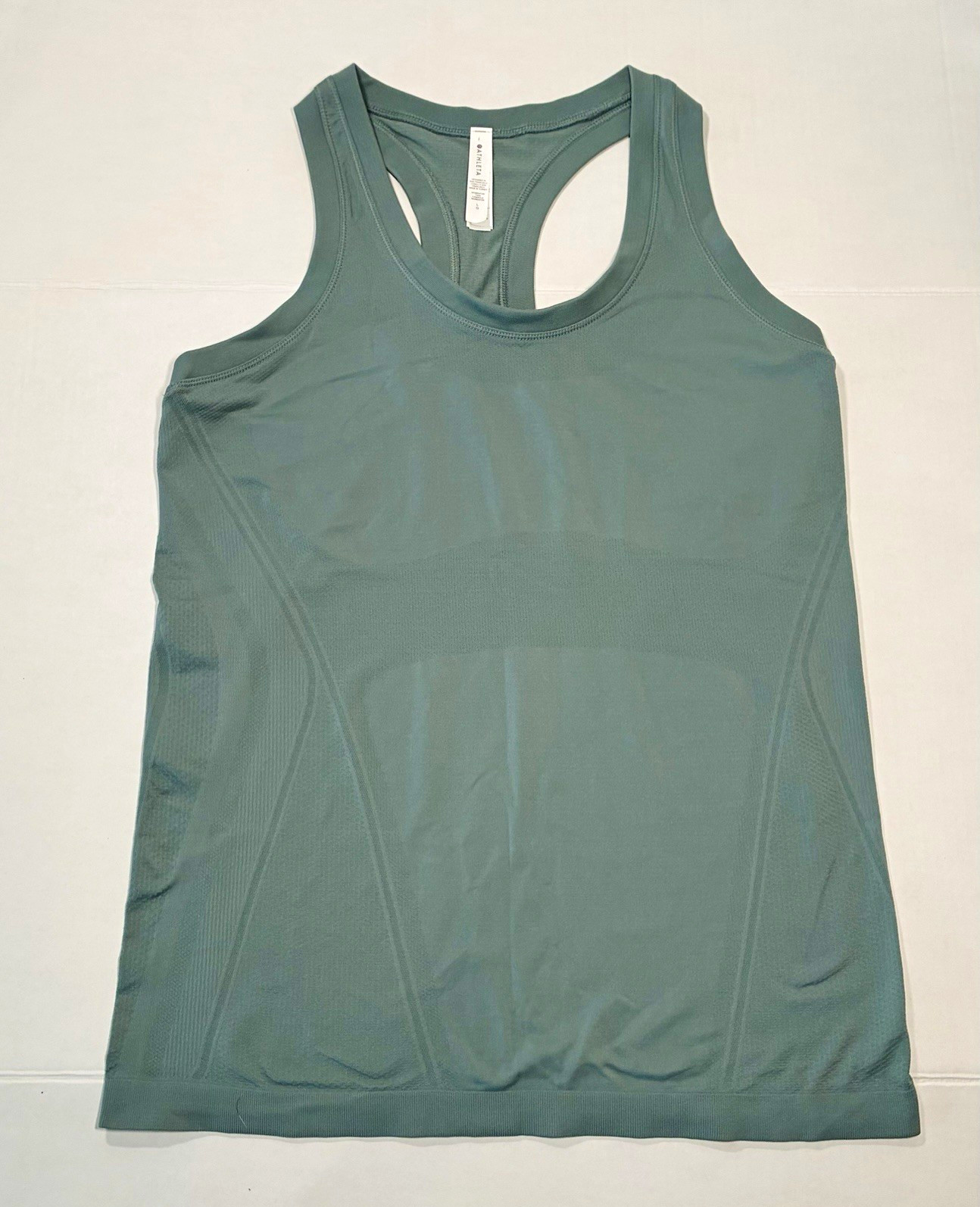 Athleta Momentum Seamless Tank Top Size L - Agave