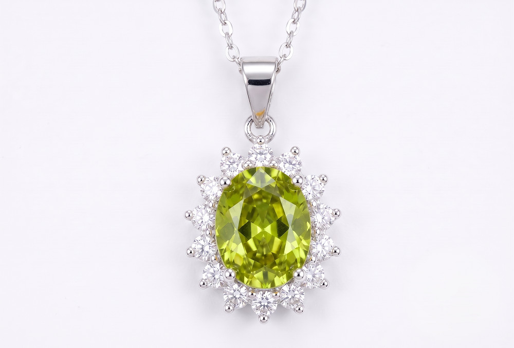 Natural Peridot Pendant 4.25 Ct 925 Sterling Silver Handmade Gemstone Natural Peridot Pendant 4.25 Ct 925 Sterling Silver Handmade Gemstone