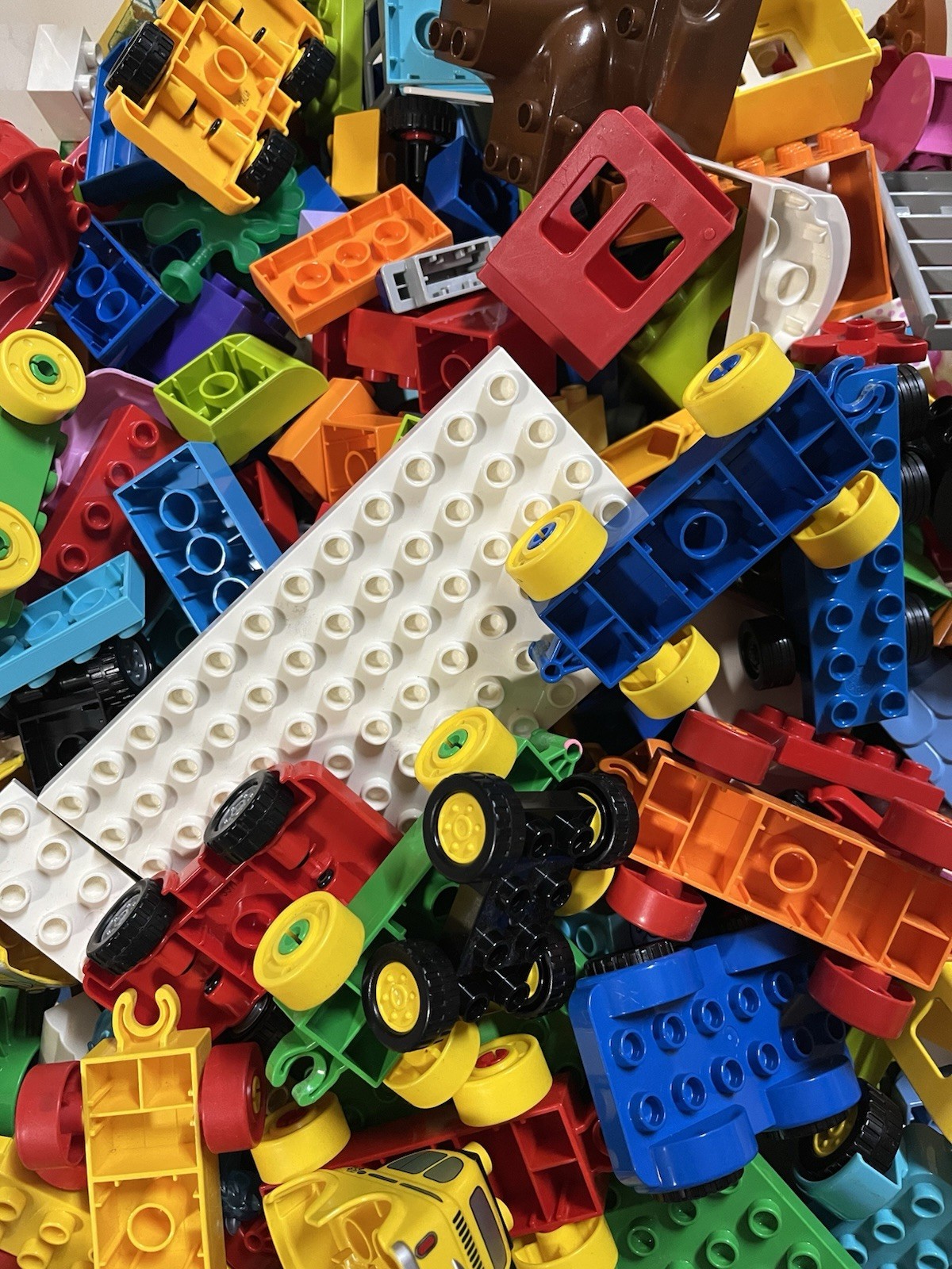 LEGO DUPLO 75 Piece Random Mixed Lot Bricks Wheels Vehicles Building Parts