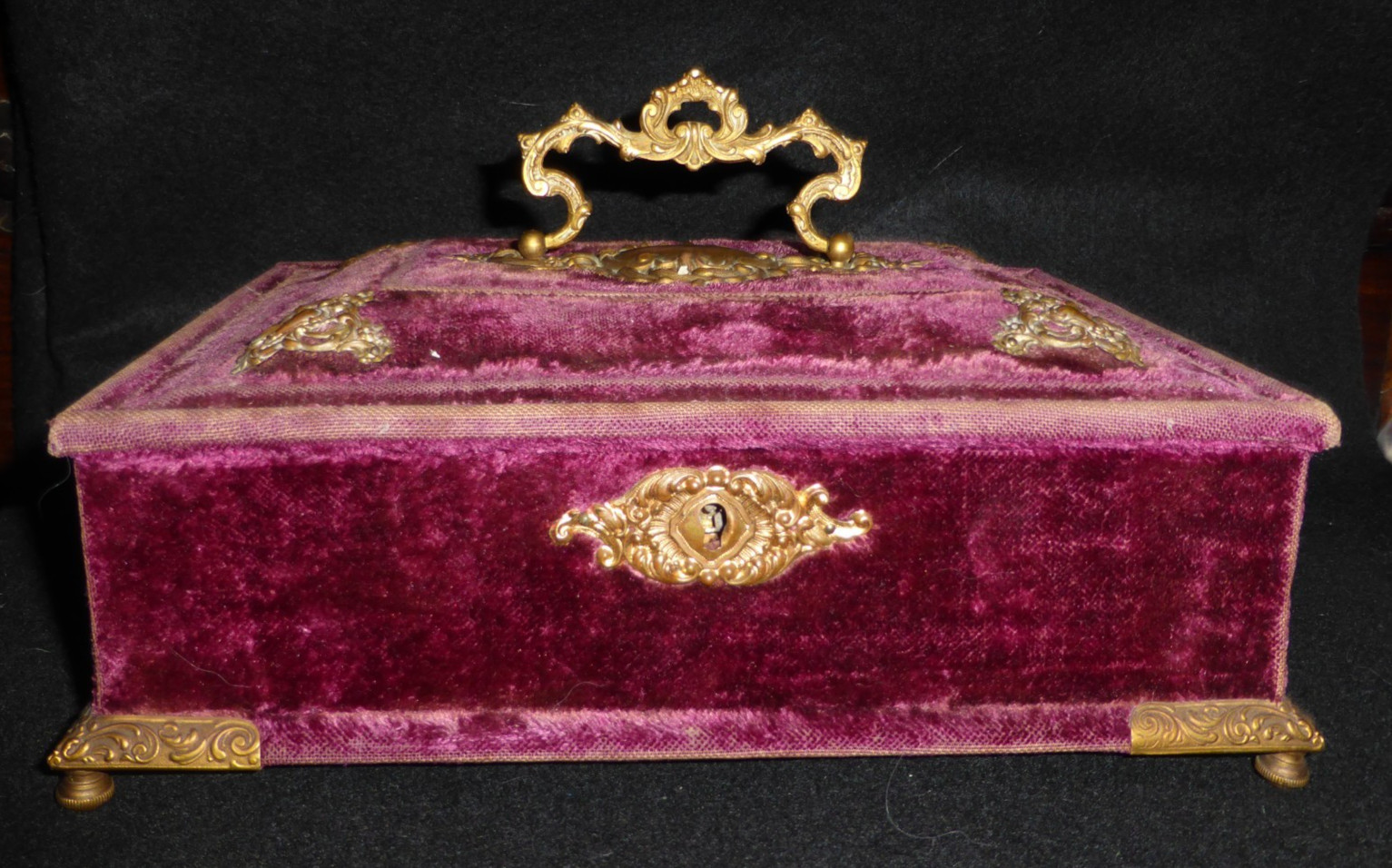 Rare Antique French Napoleon III Silk Velvet Jewellery Casket c1870 Rare Antique French Napoleon III Silk Velvet Jewellery Casket c1870
